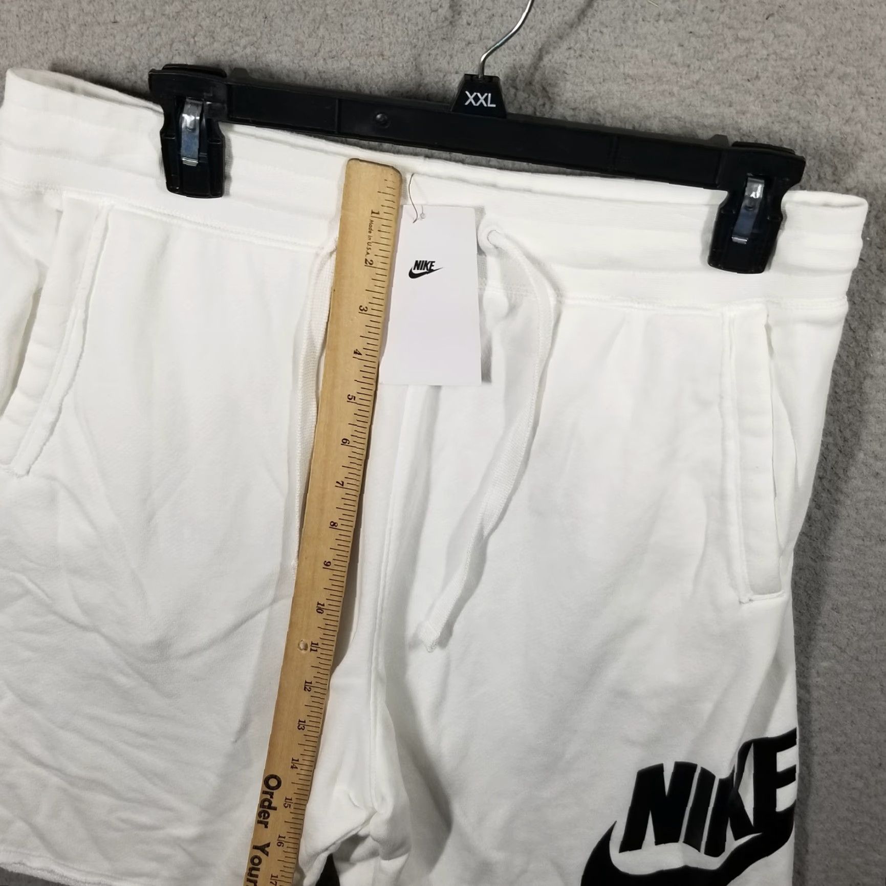 Nike Nike Mens Sportswear Shorts Alumini DX0502-100 White Soft Terr y French Size US 31 - 6 Thumbnail
