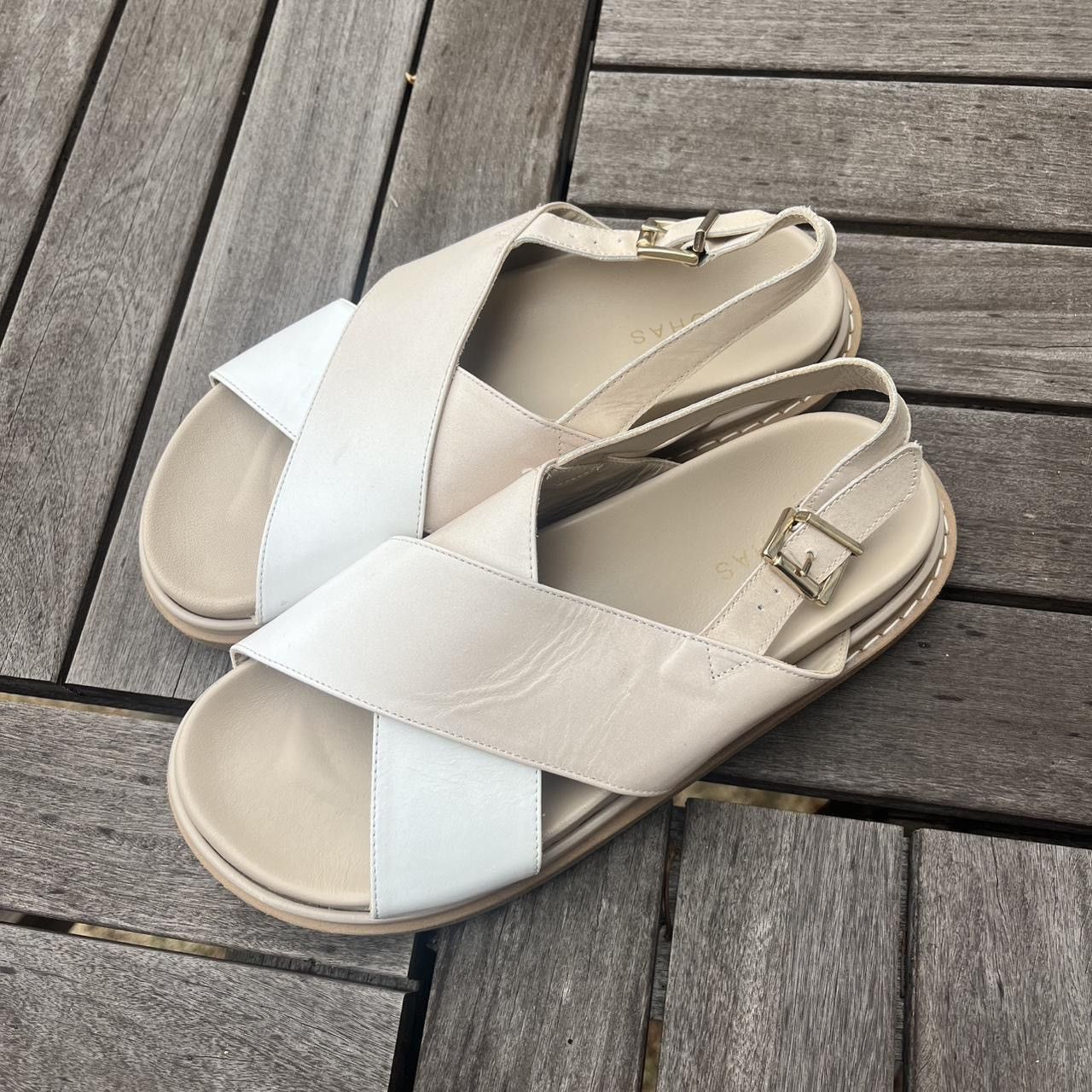 ALOHAS ALOHAS Marshmallow Leather Crisscross Sandals Size US 8.5 / IT 38.5 - 1 Thumbnail