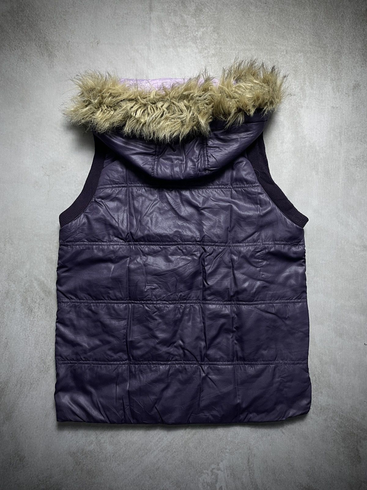 If Six Was Nine 2000’s Converse - Fur Hooded Vest Size US M / EU 48-50 / 2 - 12 Thumbnail