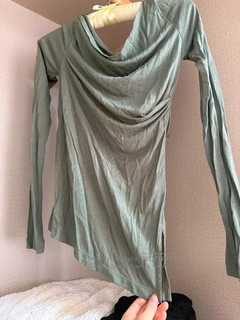 Helmut Lang Helmut Lang Grey-green gathered off-shoulder long-sleeve Size XS / US 0-2 / IT 36-38 - 2 Thumbnail
