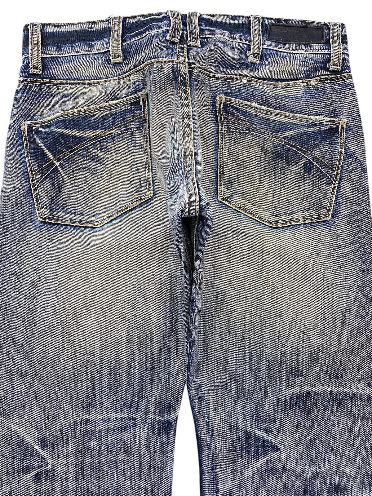 Boycott Boycutt Faded Wash Whiskered Style Straight Leg Jeans Size US 31 - 4 Thumbnail