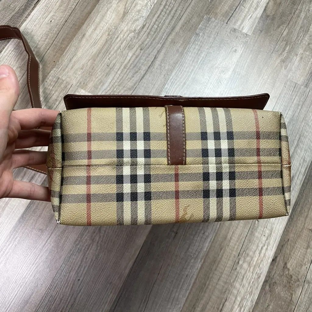Burberry Burberry full pattern shoulder bag Measurements: 24x22x11cm Size ONE SIZE - 8 Thumbnail
