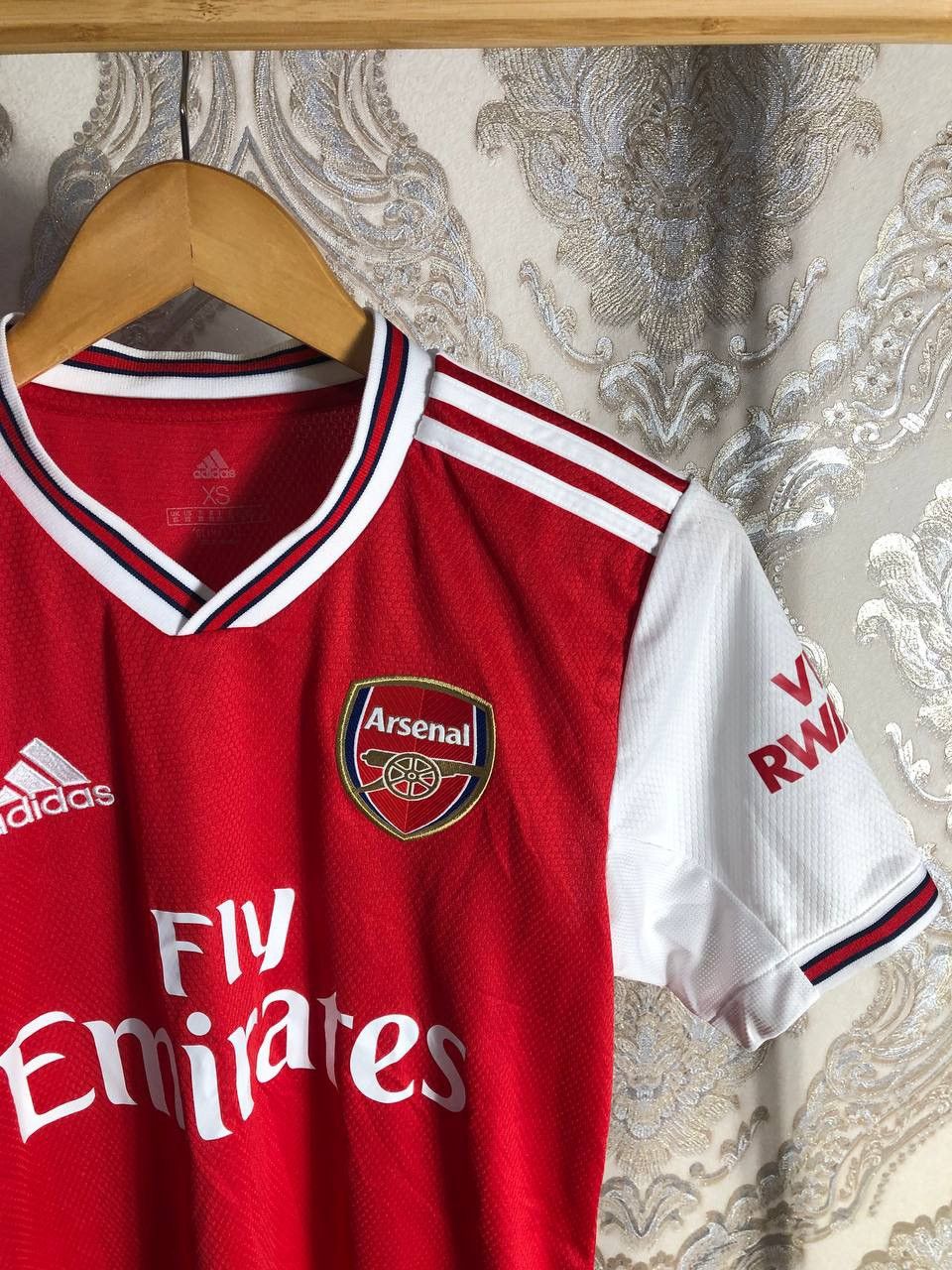 Adidas VINTAGE ADIDAS FC ARSENAL LONDON ENGLAND SOCCER JERSEY RETRO Size US XS / EU 42 / 0 - 3 Thumbnail