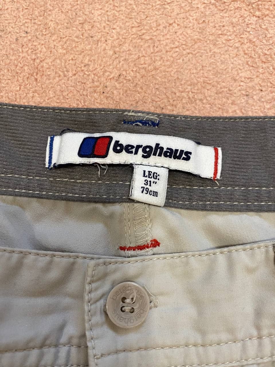 Berghaus Vintage Berghaus Sportwear Hiking Pants Size 31 Size US 31 - 2 Thumbnail
