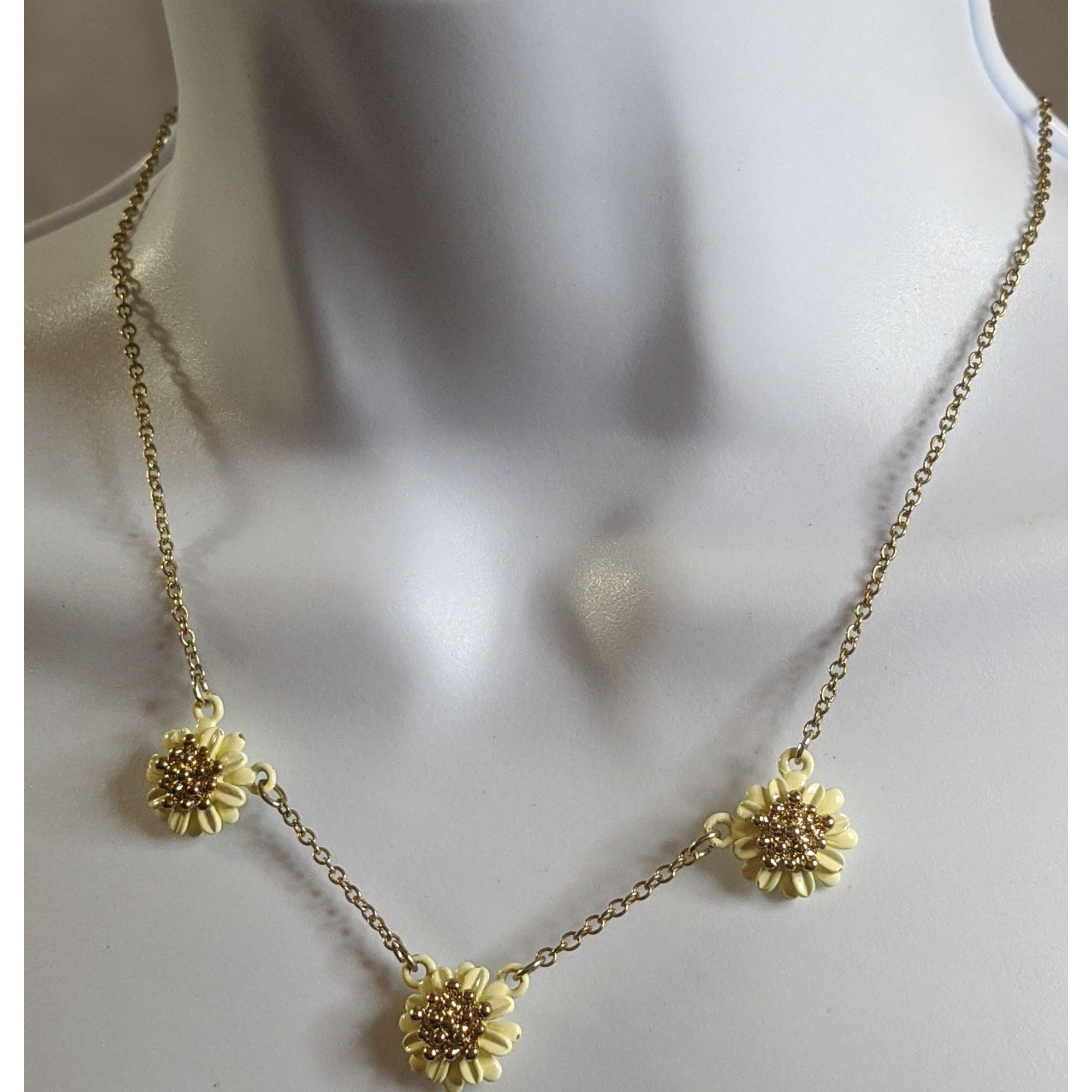 Other Yellow Cottagecore Sunflower Charm Necklace With Gold-Tone C Size ONE SIZE - 4 Thumbnail