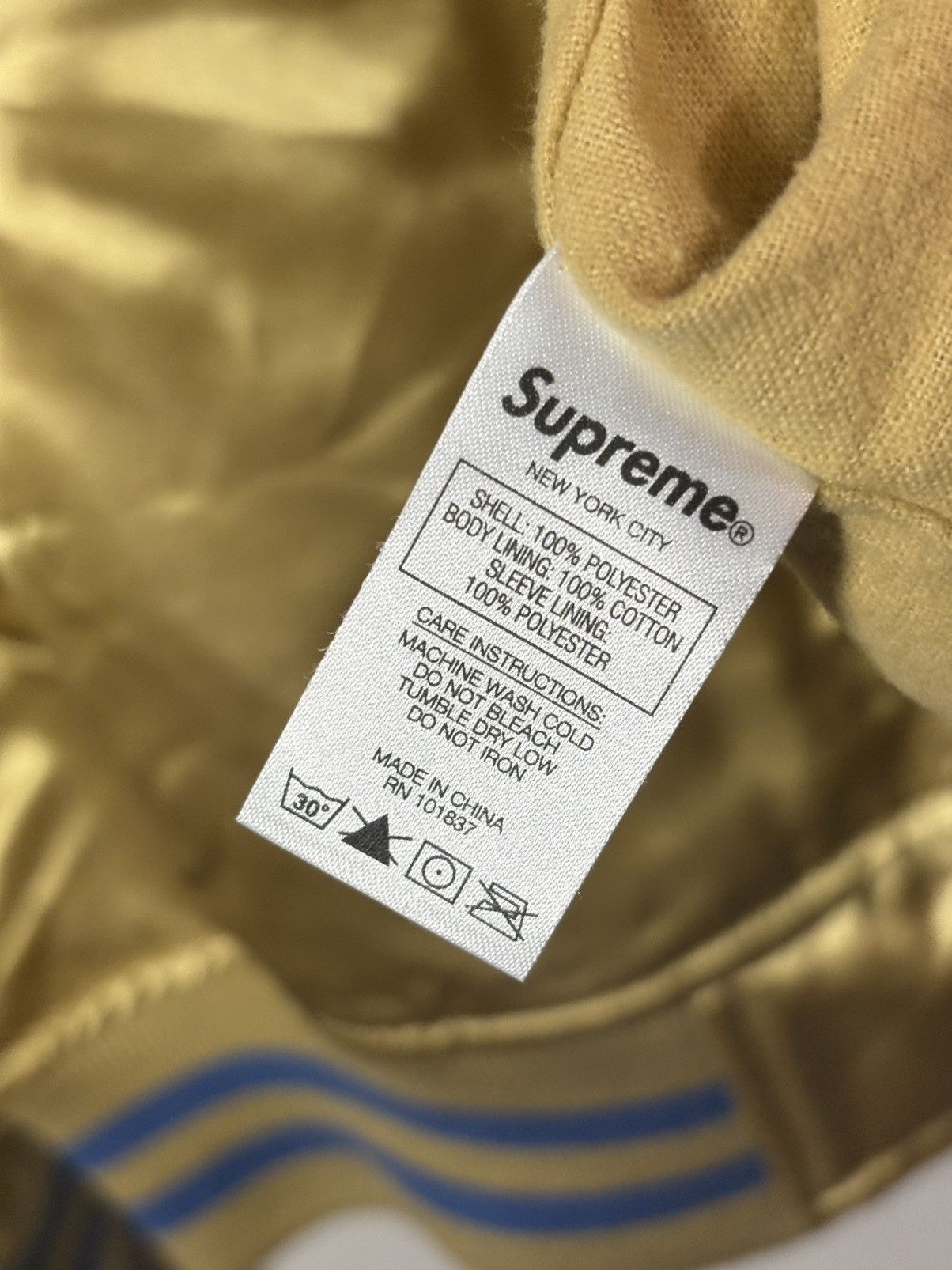Supreme × Thrasher Supreme x Thrasher Satin Bomber (SS16 release) Size US S / EU 44-46 / 1 - 6 Thumbnail