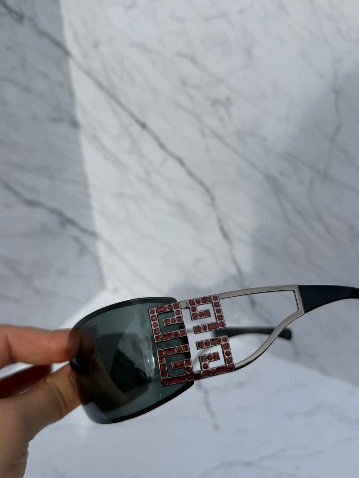 Givenchy Givenchy vintage sunglasses SGV214 Size ONE SIZE - 2 Thumbnail