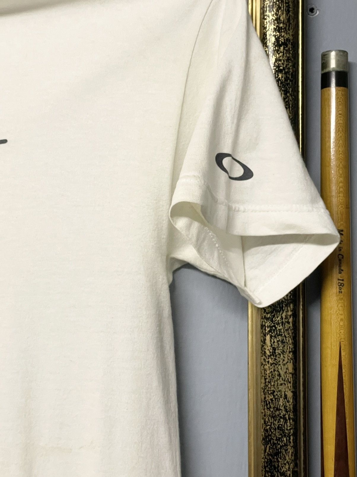 Oakley Vintage 90s Og Designer Oakley Software Distressed Tshirt Size US M / EU 48-50 / 2 - 5 Thumbnail