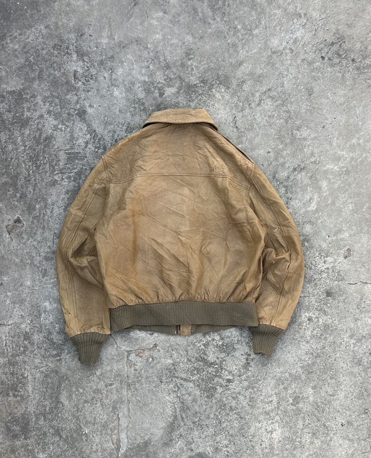 Avirex Vintage Avirex A-2 U.S. Army Air Forces Flight Jacket Size US M / EU 48-50 / 2 - 6 Thumbnail