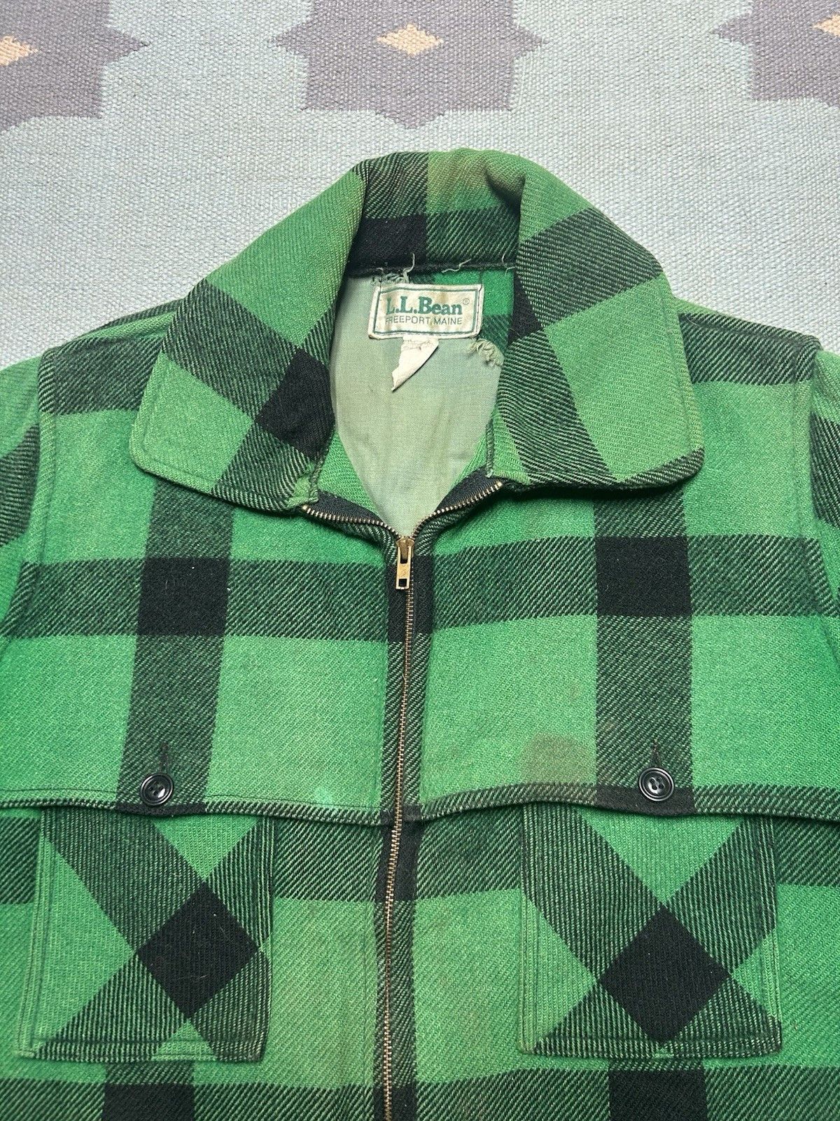 Vintage 80s LL Bean wool cruiser jacket buffalo plaid distressed L Size US L / EU 52-54 / 3 - 7 Thumbnail
