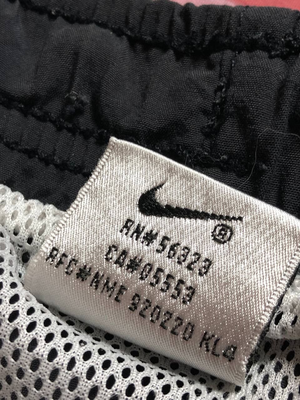 Nike Nike Shorts Size US 30 / EU 46 - 15 Thumbnail