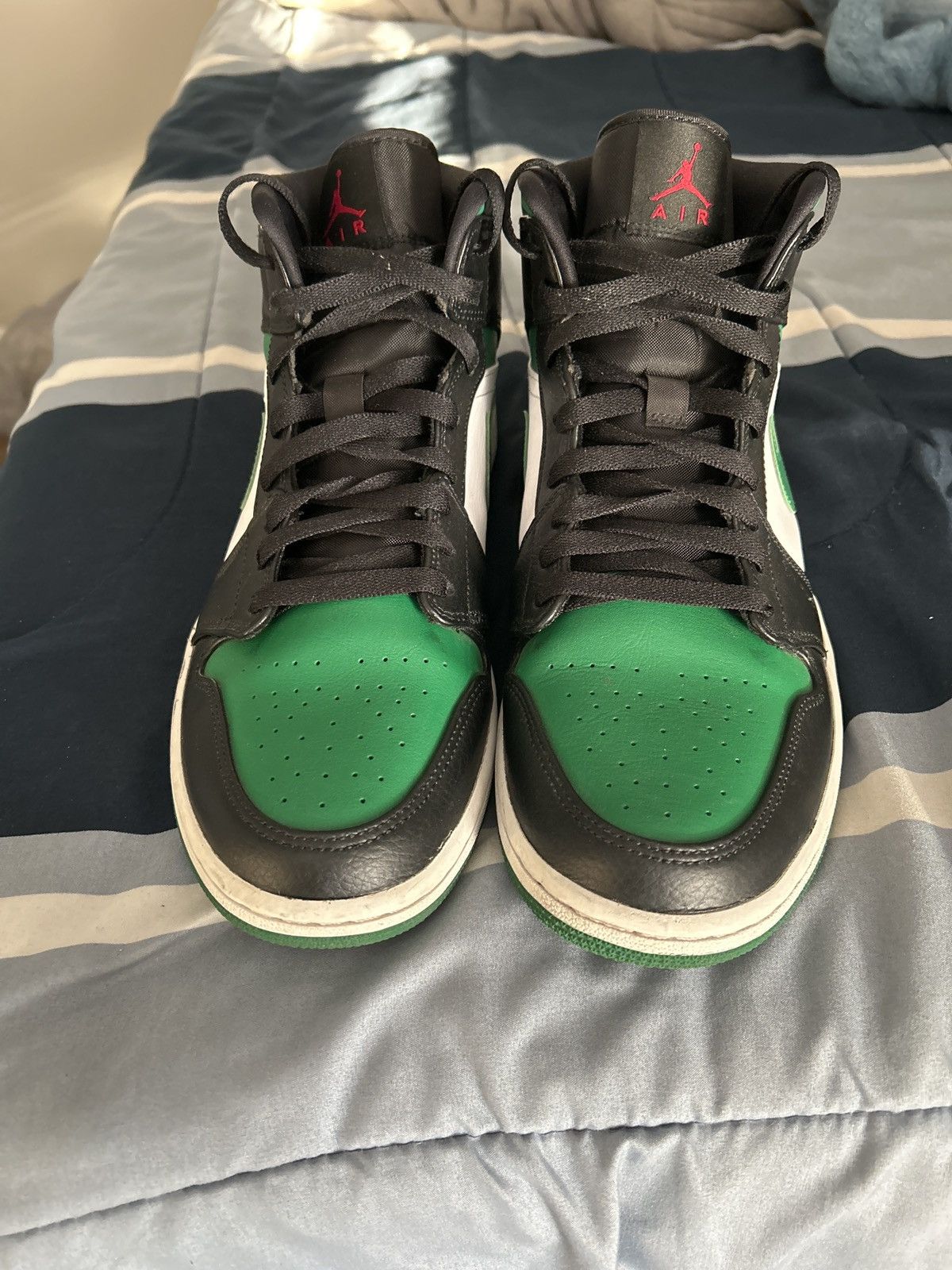 image of Nike Jordan 1S Shoes in Pine Green, Men's (Size 11)