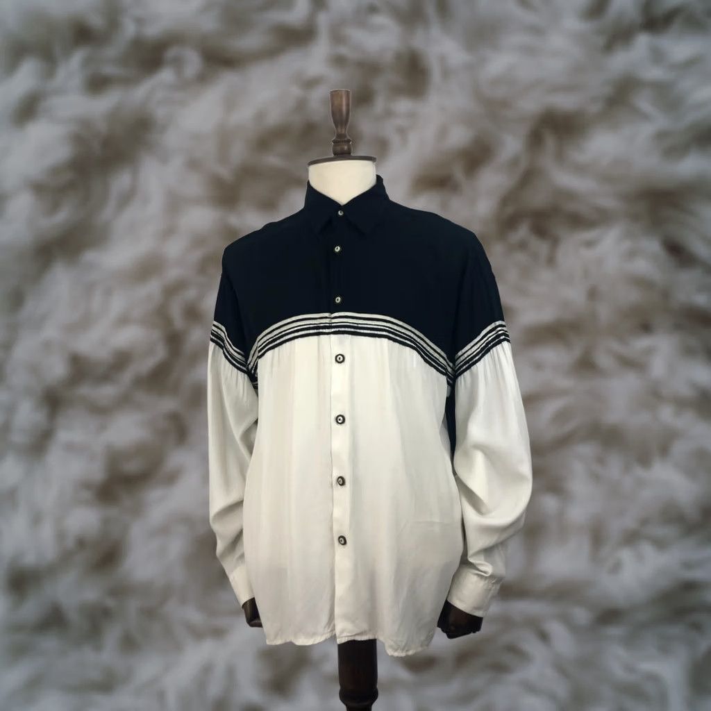 Vintage Maurice Emde Shirt Button-Up Men 5 Black Striped Viscose Regular Long Sleeve Collared Fall Spring Summer Weekender-Style Women? Size US S / EU 44-46 / 1 - 1 Thumbnail