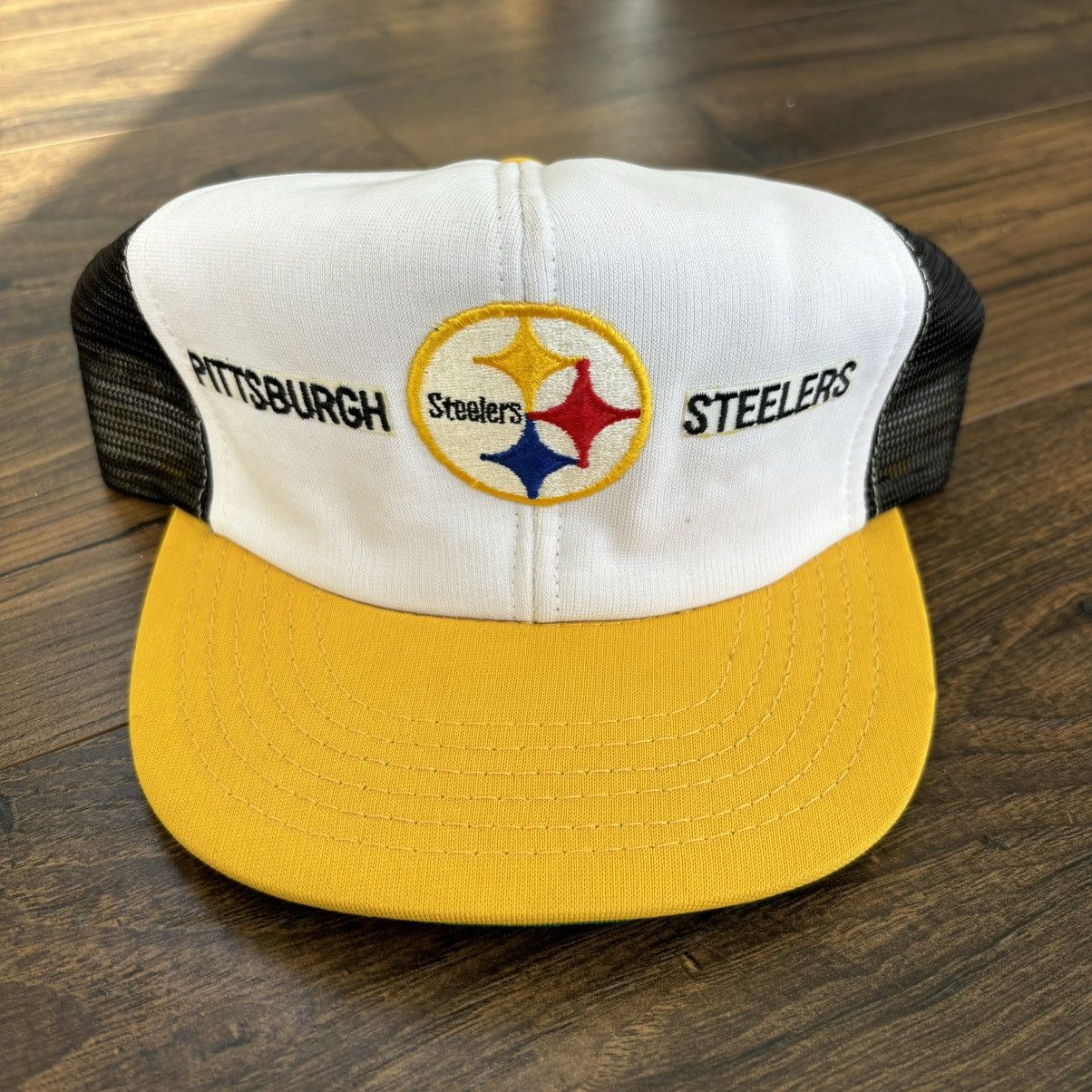 NFL × Vintage Vintage Pittsburgh Steelers Trucker Hat Size ONE SIZE - 1 Thumbnail
