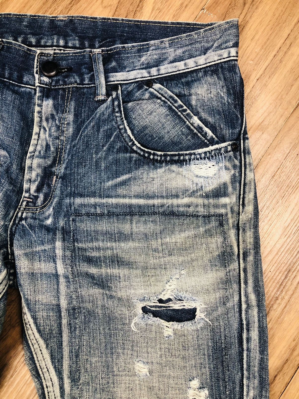 Lee Lee Riders LM3511 Japanese Distressed Jeans (38) Size US 33 - 8 Thumbnail