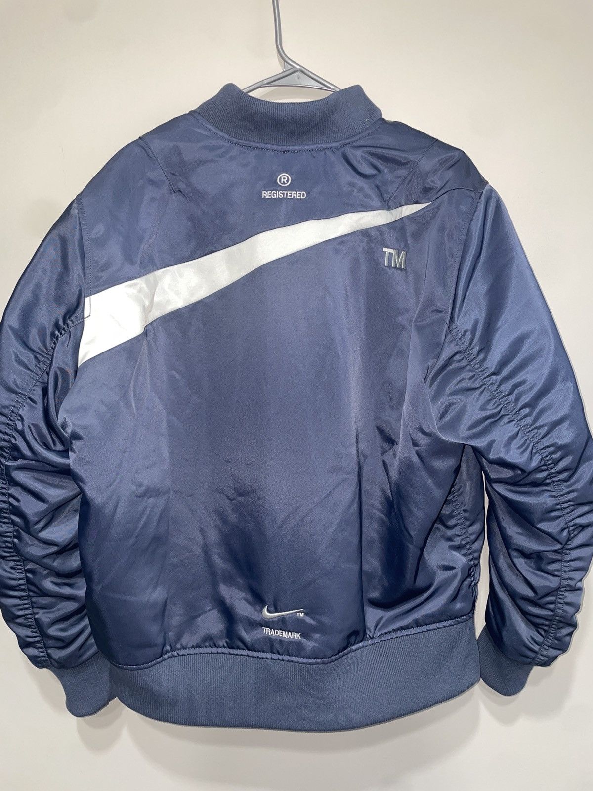 Nike Nike Swoosh Reversible Bomber Jacket Size US XL / EU 56 / 4 - 3 Thumbnail