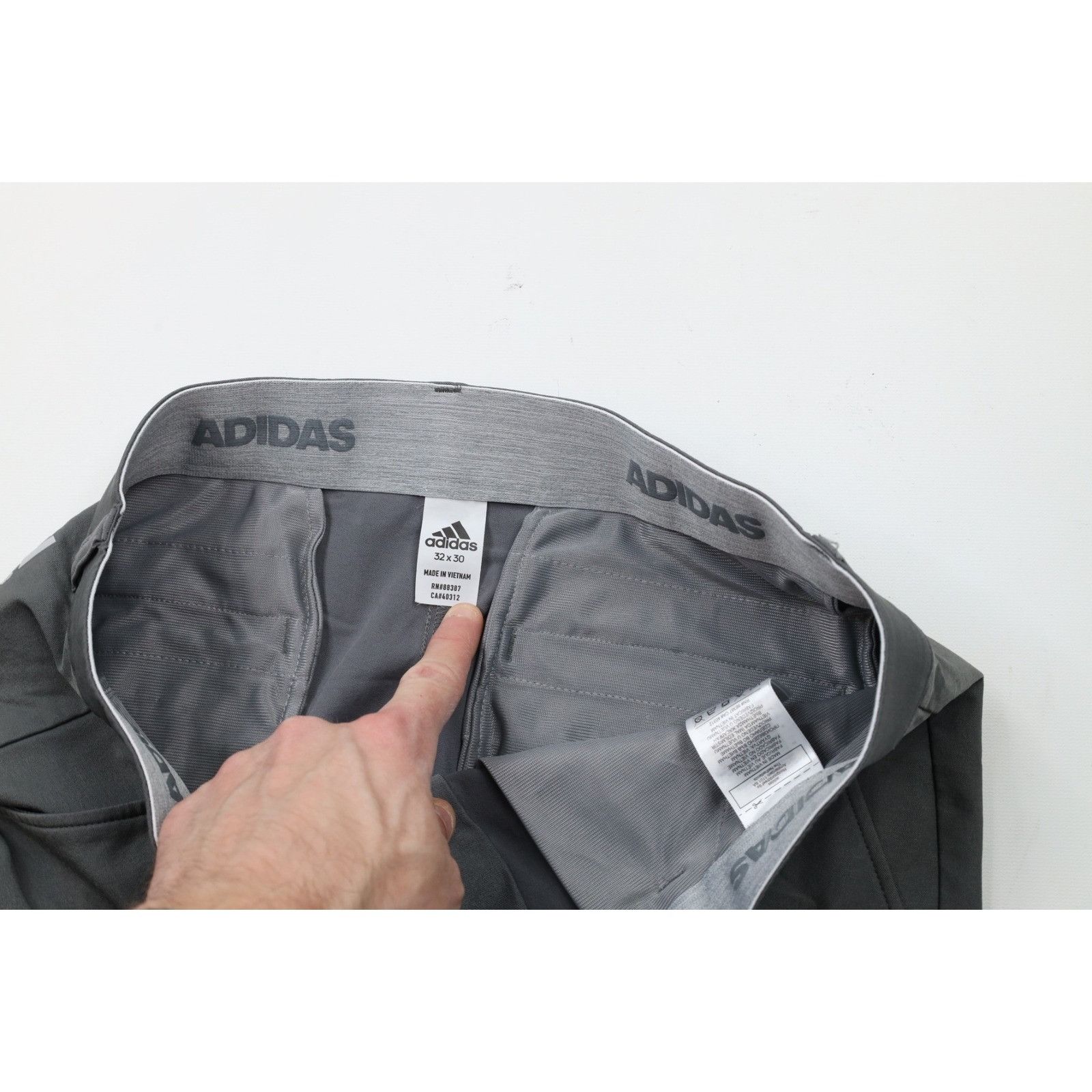 Adidas Adidas Golf Spell Out Flat Front Tech Golfing Pants Size US 32 / EU 48 - 6 Thumbnail