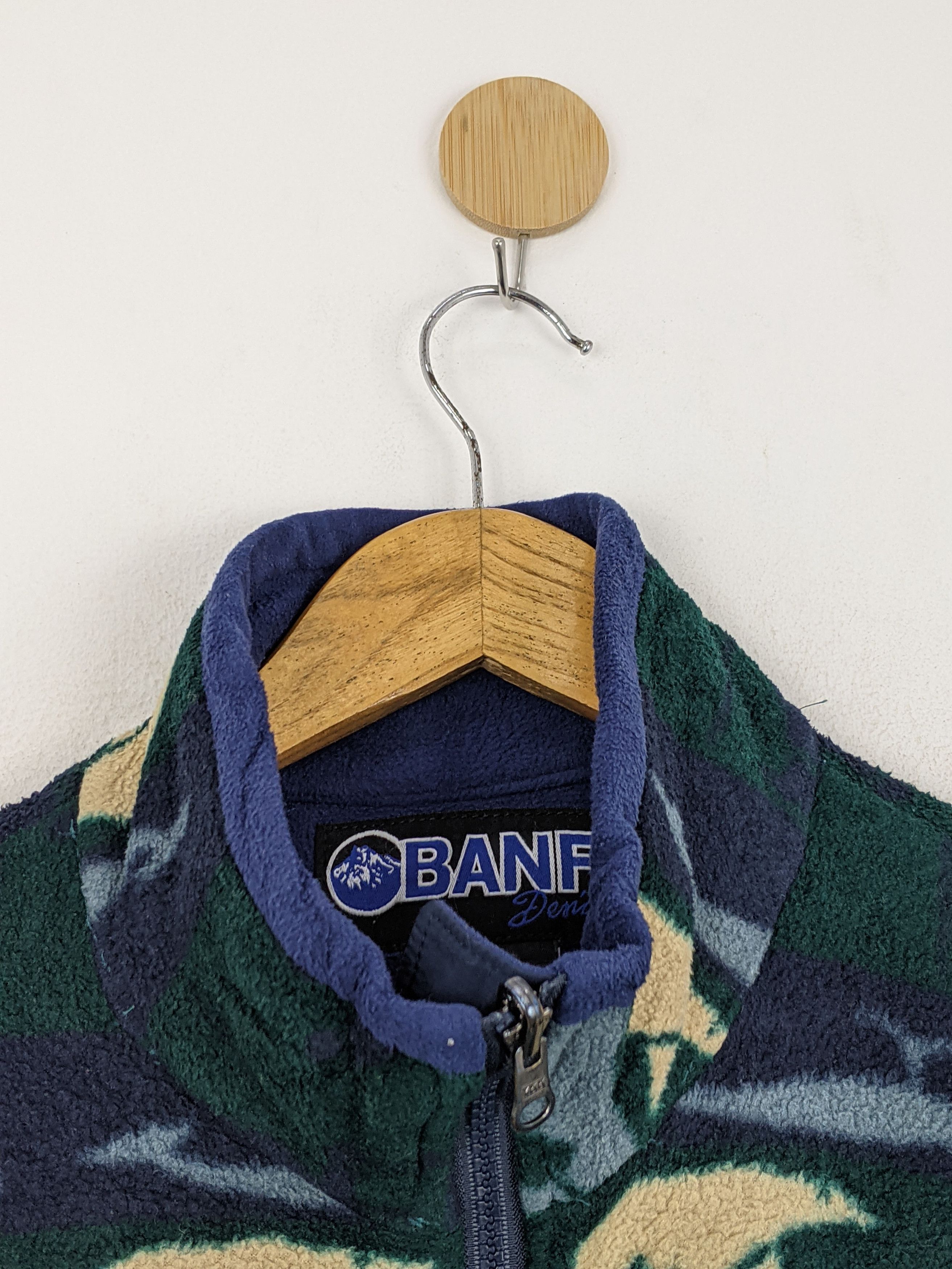 Japanese Brand Vintage Banff Fauna Design Fleece Jacket MJ0114Z Size US XL / EU 56 / 4 - 5 Thumbnail