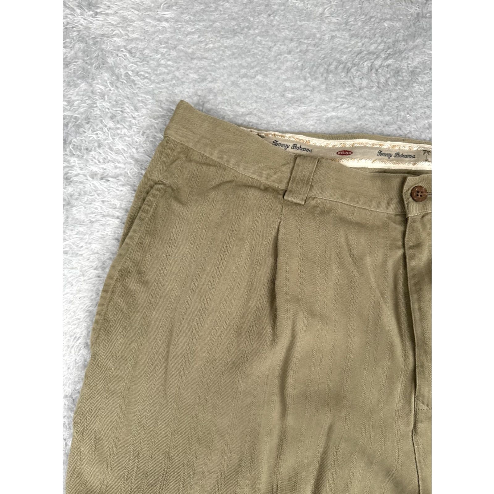 Tommy Bahama Tommy Bahama Shorts Mens 36 Tan Silk Pleated Relax Fit Chino Herringbone Beach Casual Size US 36 / EU 52 - 4 Thumbnail