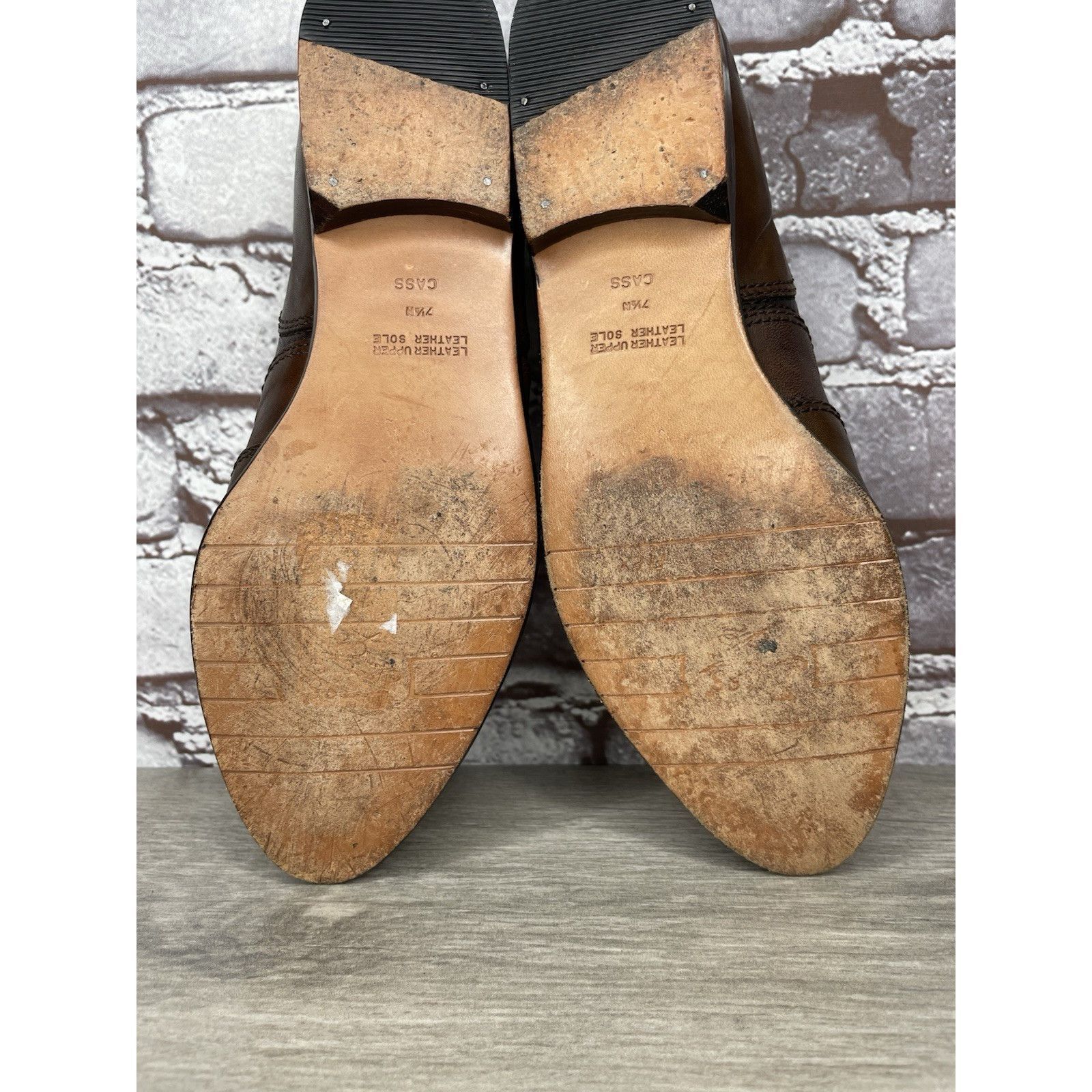 Bass G.H. Bass Tailored Brown Leather Wingtip Lace Oxfords Shoes Size US 7.5 / IT 37.5 - 8 Thumbnail