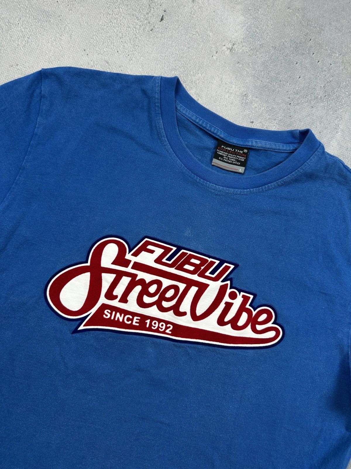 Fubu Fubu Street Vibe Graphic T Shirt Blue Y2K Hip Hop Vintage Size US S / EU 44-46 / 1 - 5 Thumbnail