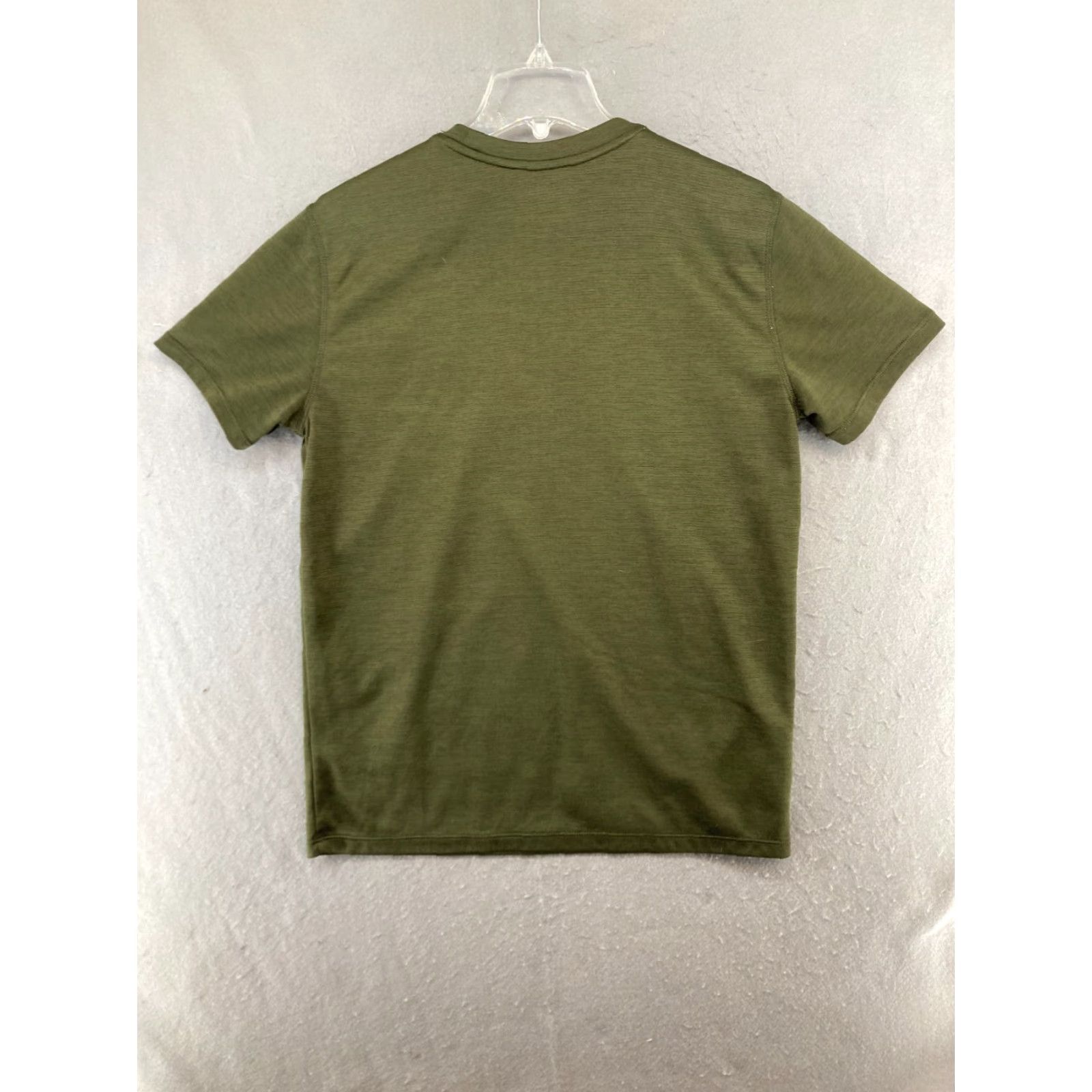 Tapout Tapout Mens Shirt M Green Stretch Athletic CrossFit Gym & Training Logo Sport Shirt Mens Size US M / EU 48-50 / 2 - 7 Thumbnail