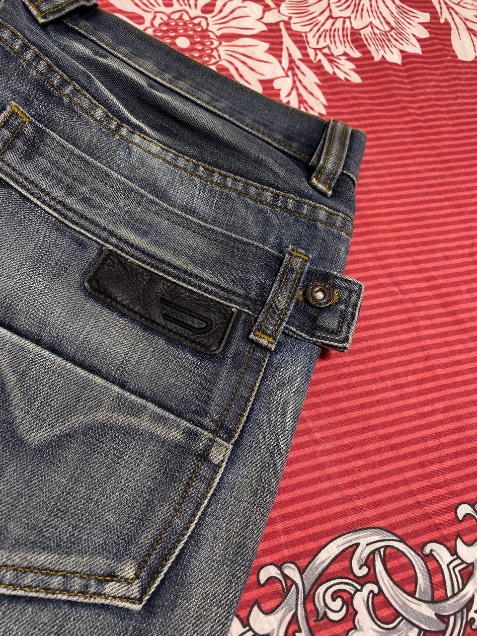 Diesel × Vintage Crazy Vintage Diesel Industries Baggy Denim Jeans Y2K Size US 34 / EU 50 - 23 Thumbnail