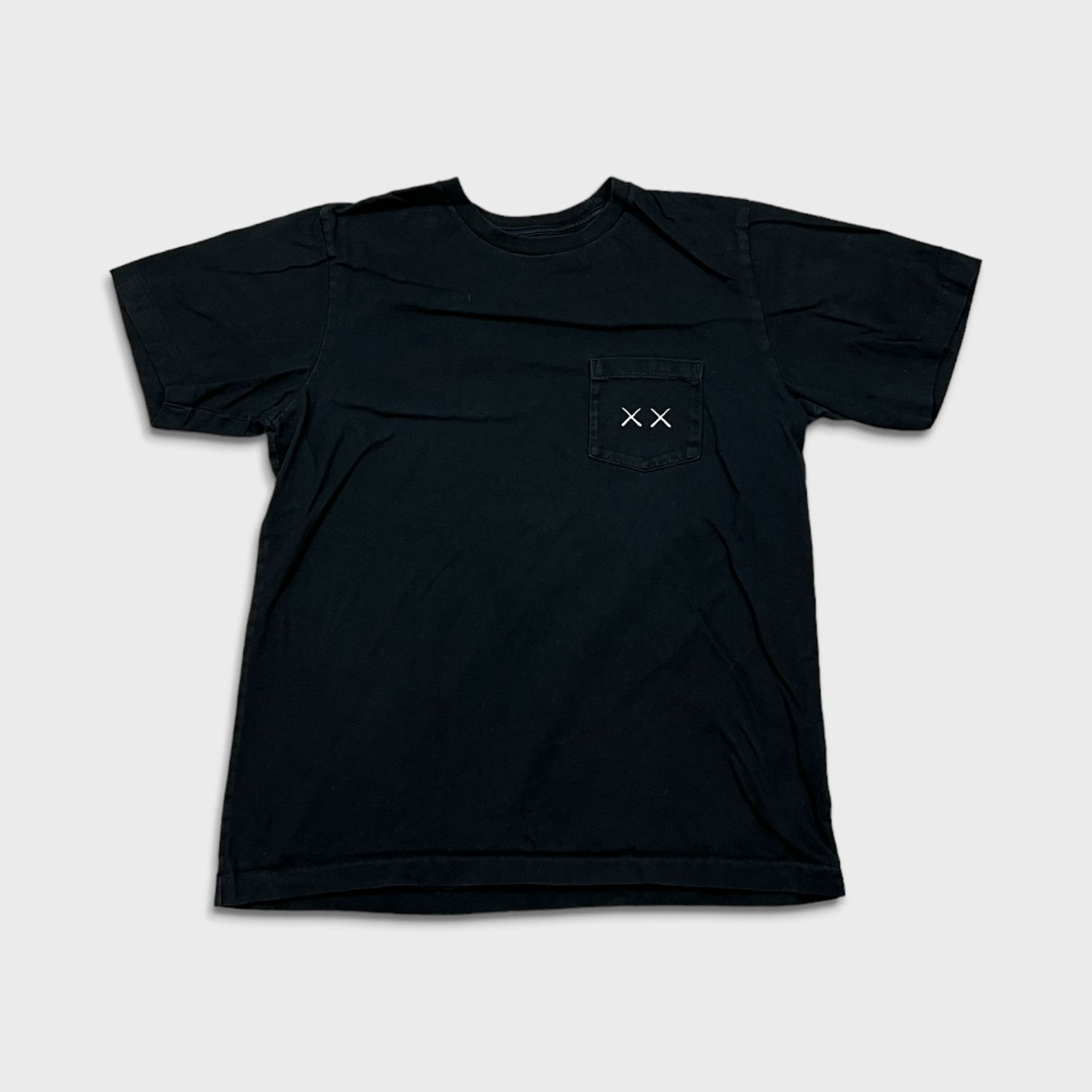 Kaws × Uniqlo KAWS x Uniqlo x Sesame Street XX Pocket Tee Medium T Shirt Size US M / EU 48-50 / 2 - 3 Thumbnail