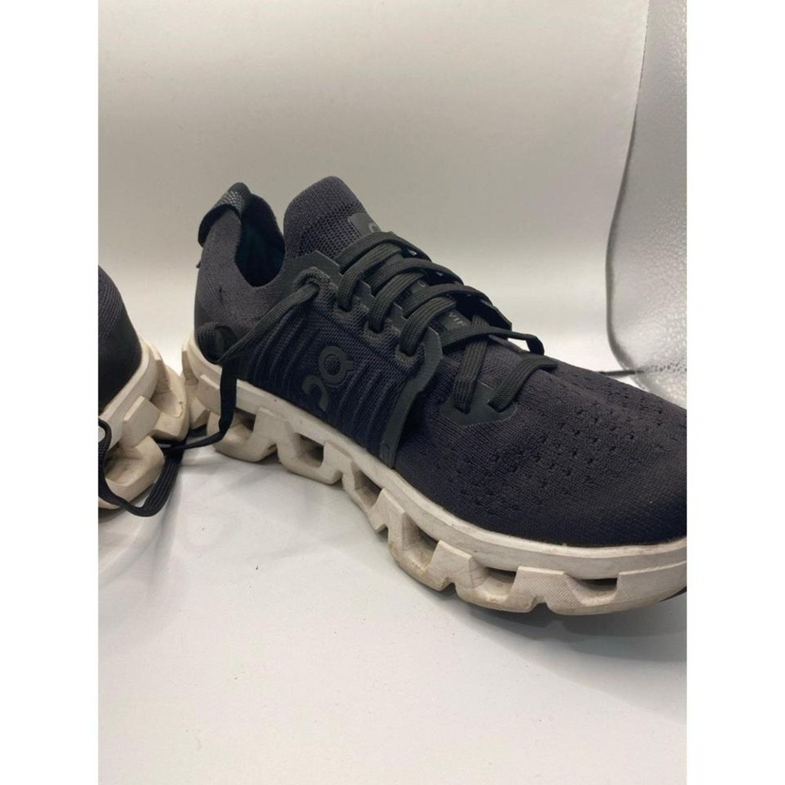 On On Running Cloudswift Black Mens Athletic Shoes Size 7.5 Size US 7.5 / EU 40-41 - 4 Thumbnail
