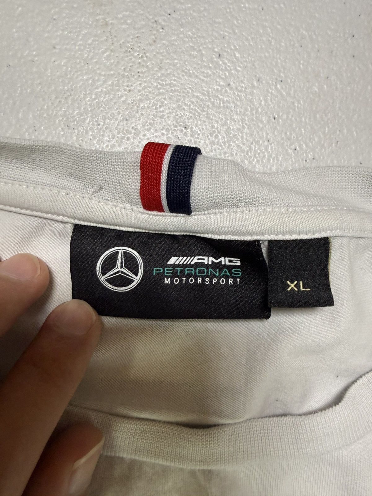 Mercedes-Benz MERCEDES AMG PETRONAS MOTORSPORT SHIRT JERSEY LONG Sz XL Size US XL / EU 56 / 4 - 6 Thumbnail