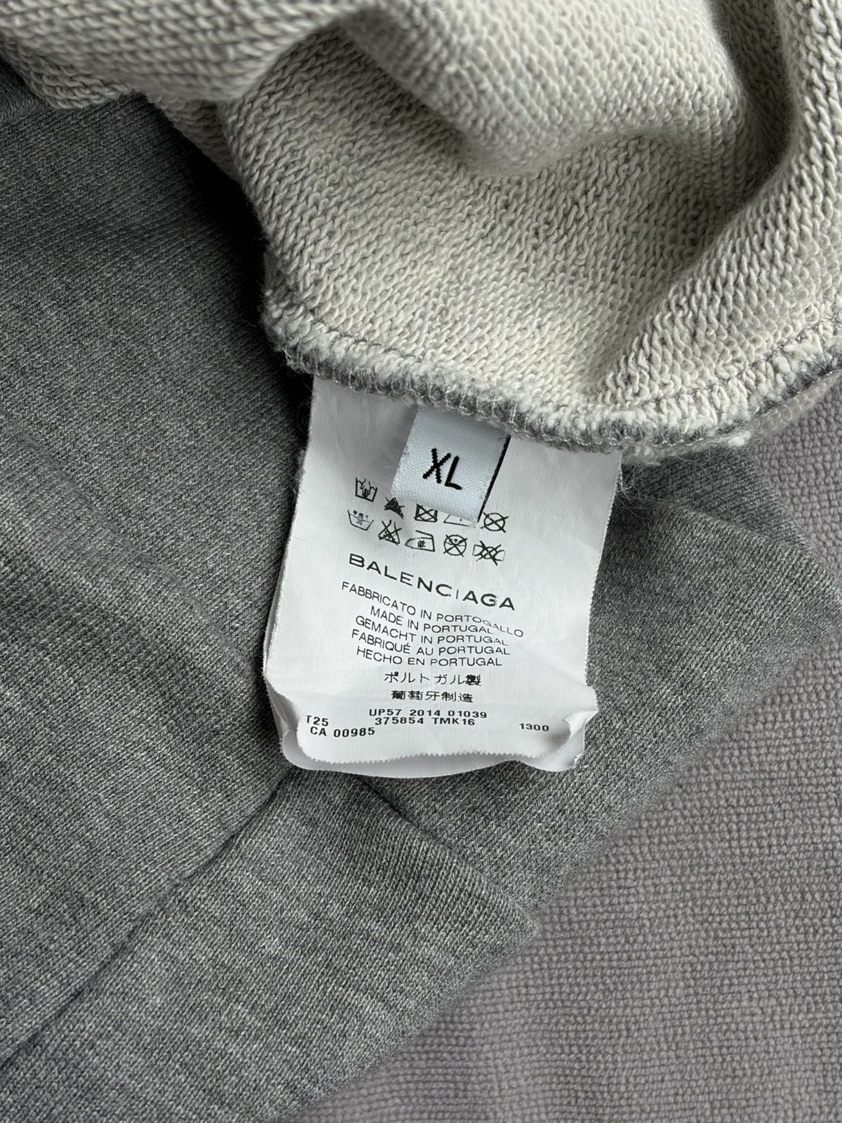 Balenciaga Balenciaga George V Grey Crewneck Sweater Size US XL / EU 56 / 4 - 5 Thumbnail