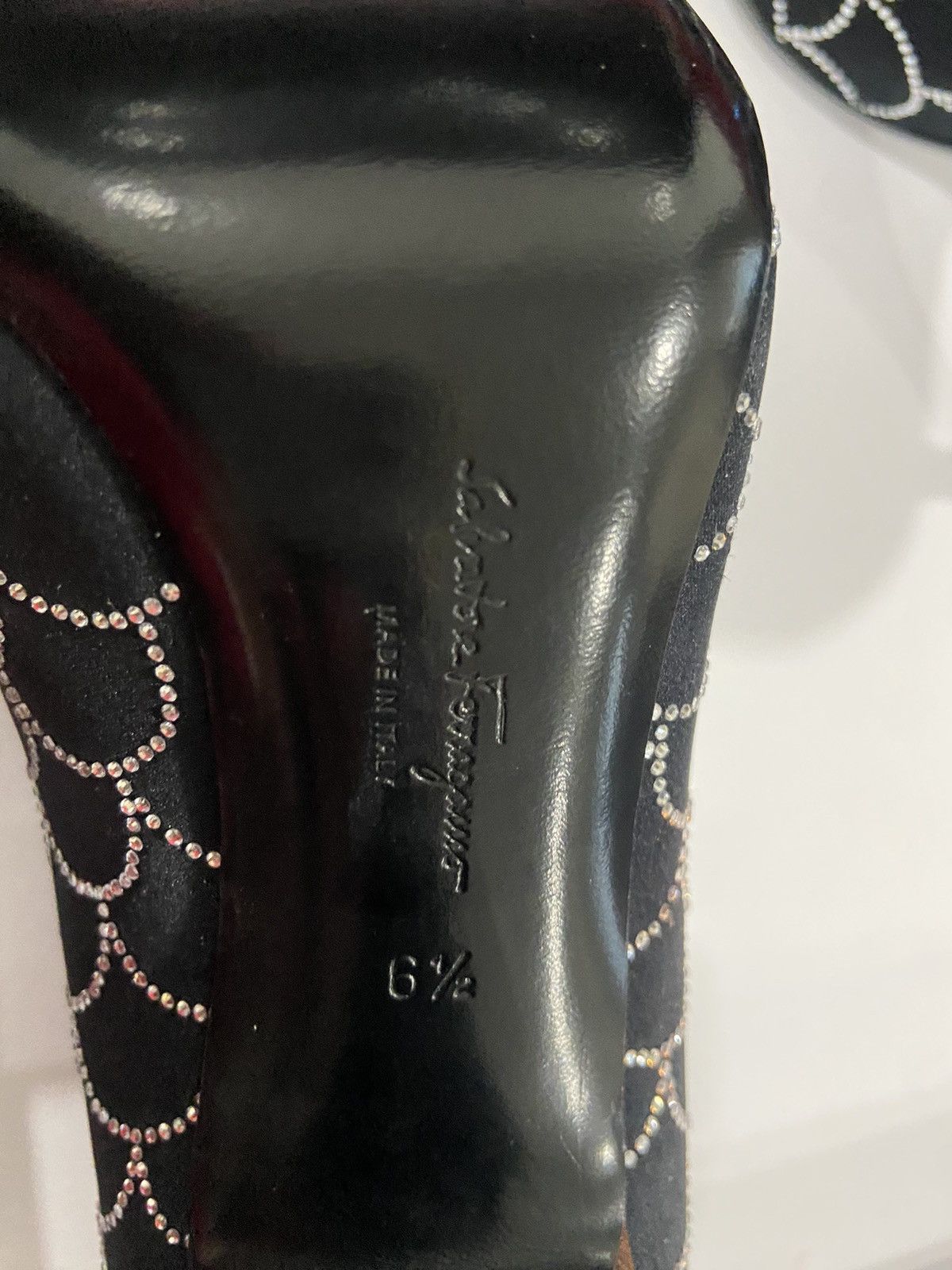 Salvatore Ferragamo Ferragamo Rhinestone Pumps - Women’s 6.5 - Like New Size US 6.5 / IT 36.5 - 11 Thumbnail