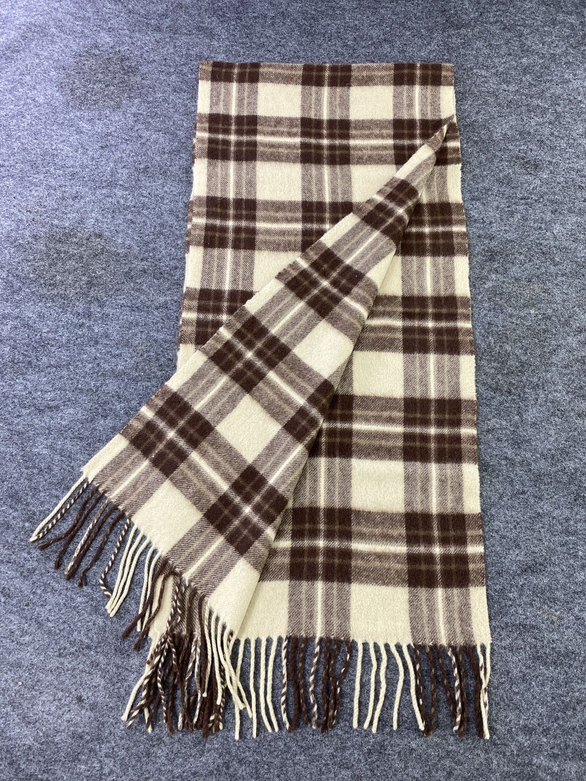 Hardy Amies Hardy Amies Scarf/Muffler/Neckwear-T636 Size ONE SIZE - 4 Thumbnail