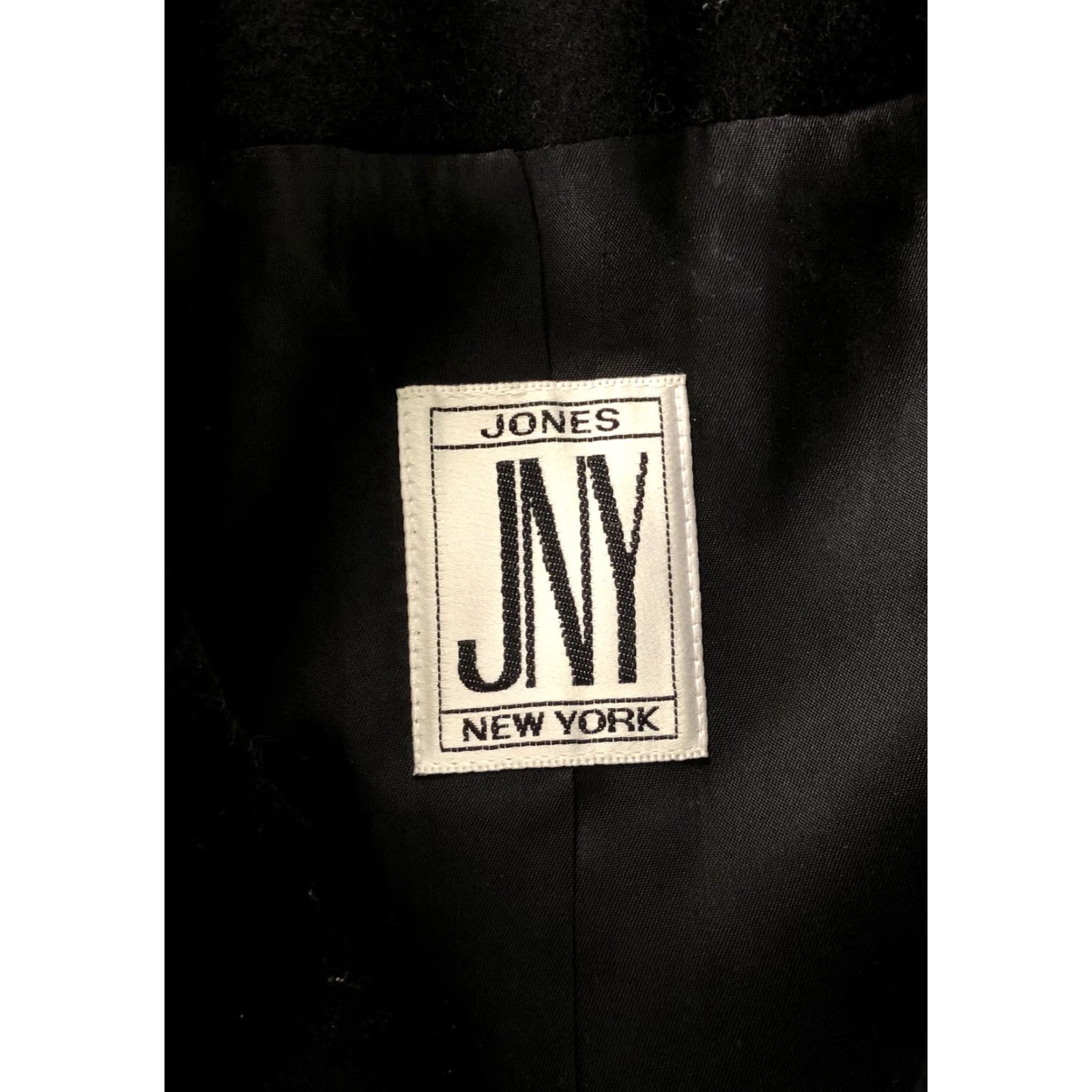 Jones New York VINTAGE Jones New York 100% Wool Long Pea Coat L Black Double Breasted Velvet Collar Coat Women Size L / US 10 / IT 46 - 5 Thumbnail