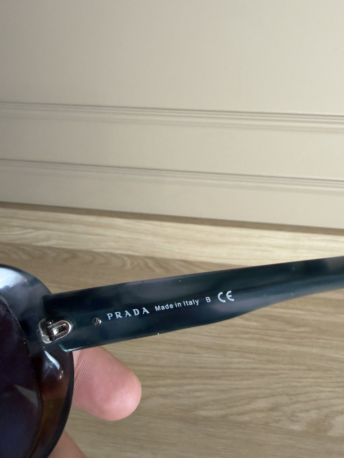 Prada Y2K PRADA OVERSIZED MASK SPR03M SUNGLASSES PUNK ROCK Size ONE SIZE - 7 Thumbnail