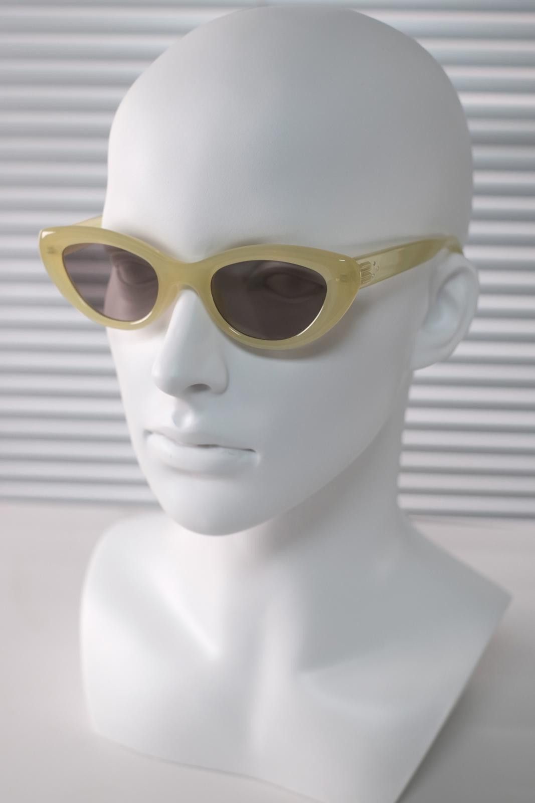 Other Rare Vtg Y2k Avant Garde Cat Eye Black Sunglasses Unisex OS Size ONE SIZE - 3 Thumbnail