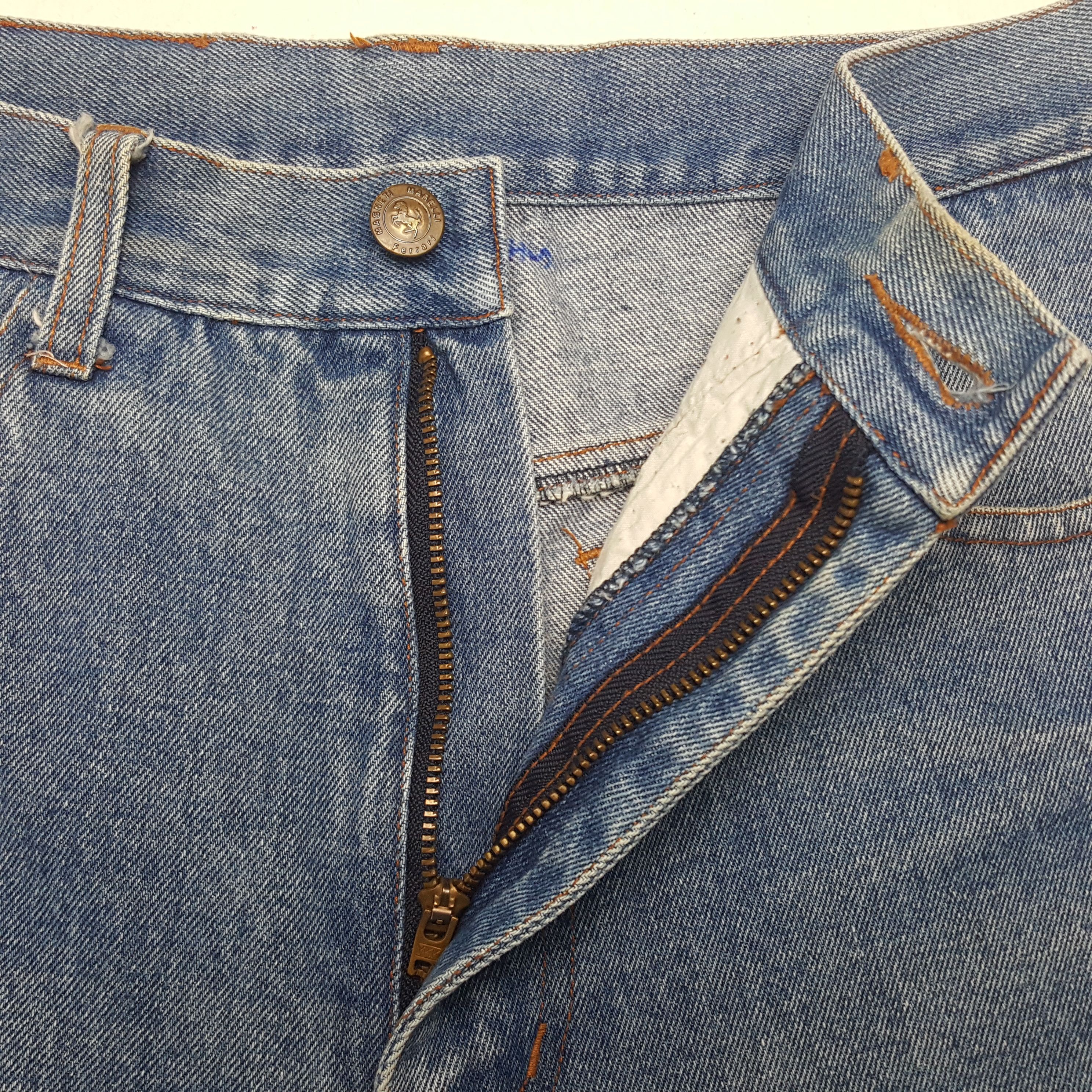 Ferrari × Vintage Vintage Ferrari Magneti Marelli Formula One Denim Jeans Size US 29 - 7 Thumbnail