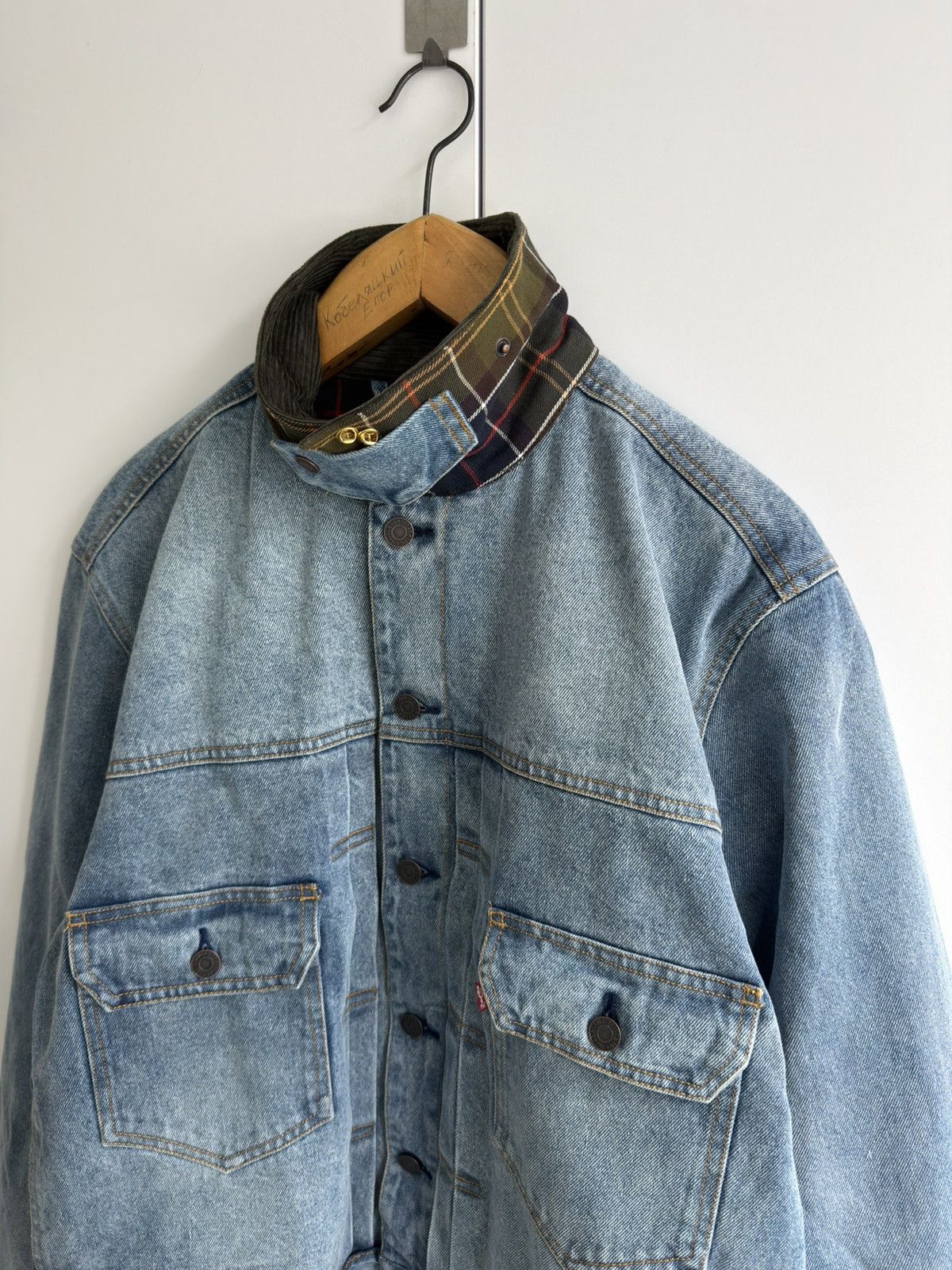 Barbour Barbour x Levi’s Denim Trucker Jacket Men’s Collar XL Size US XL / EU 56 / 4 - 14 Thumbnail