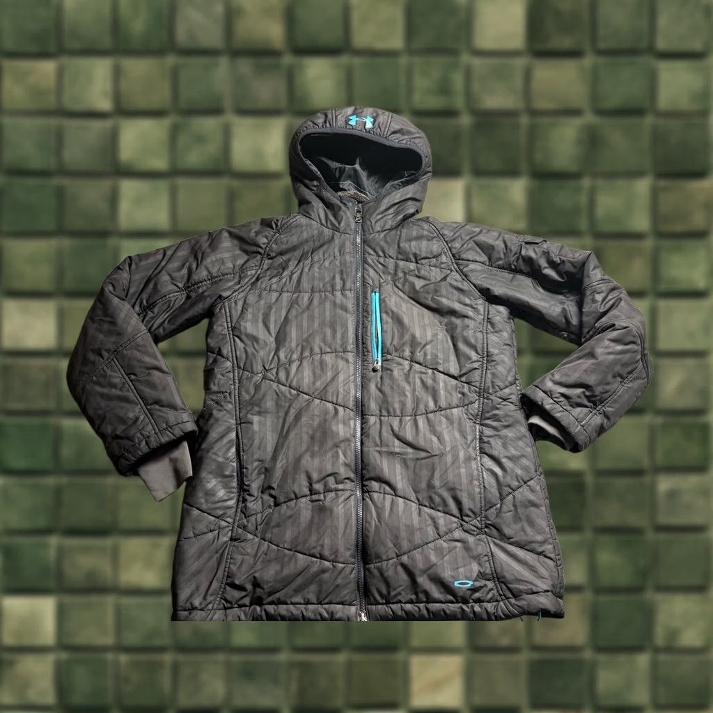 Under Armour Under Armour Puffer Jacket Womens Large Black Hooded Thumbholes Faux Fur Neck Activewear Size L / US 10 / IT 46 - 1 Thumbnail