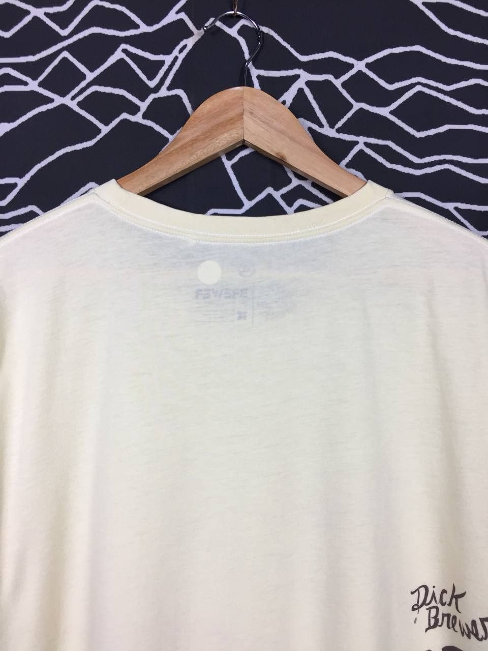 Vintage Dick Brewer Surfboards Classic & Basic Style Surf Tee Size US XL / EU 56 / 4 - 7 Thumbnail