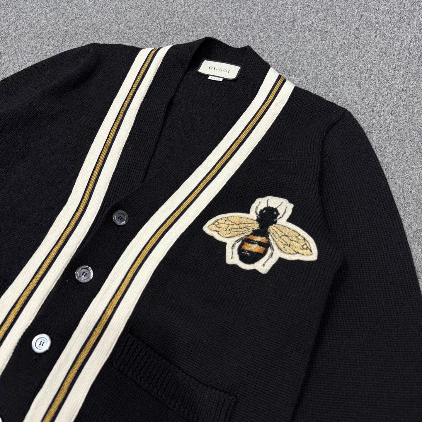 Gucci Gucci Wool Knit Jacket Black Striped Bee Embroidery M 99 New Size M / US 6-8 / IT 42-44 - 3 Thumbnail