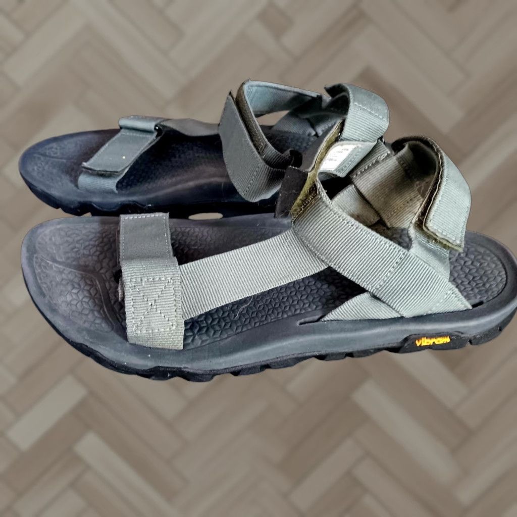 Merrell Women's Laurel Sandals Size Gray Strappy Vibram Casual Footwear