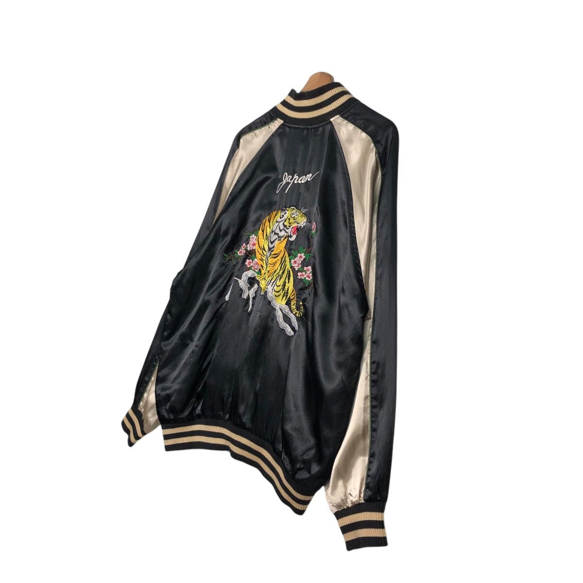 📌Vintage Sukajan Souvenir Jacket Embroidered Studio Hiro