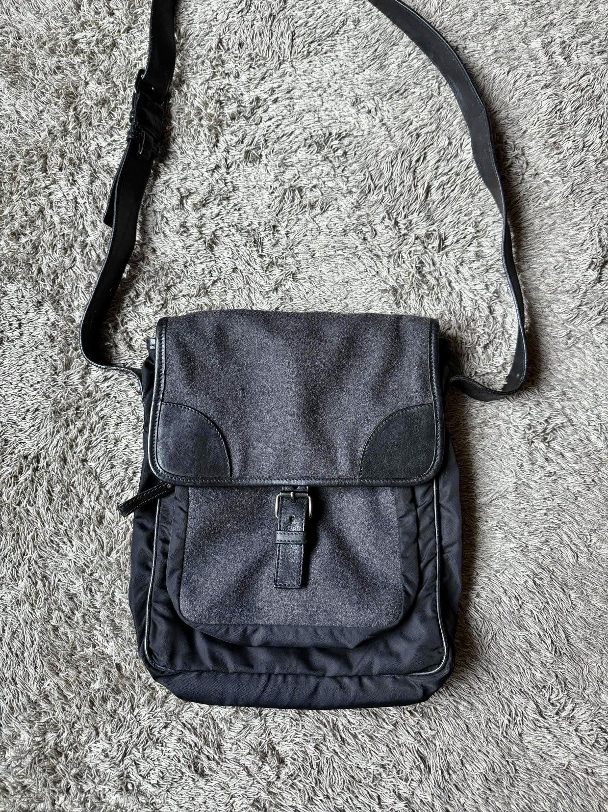 Miu Miu MIU MIU CROSS BODY MESSENGER SHOULDER BAG Size ONE SIZE - 19 Thumbnail