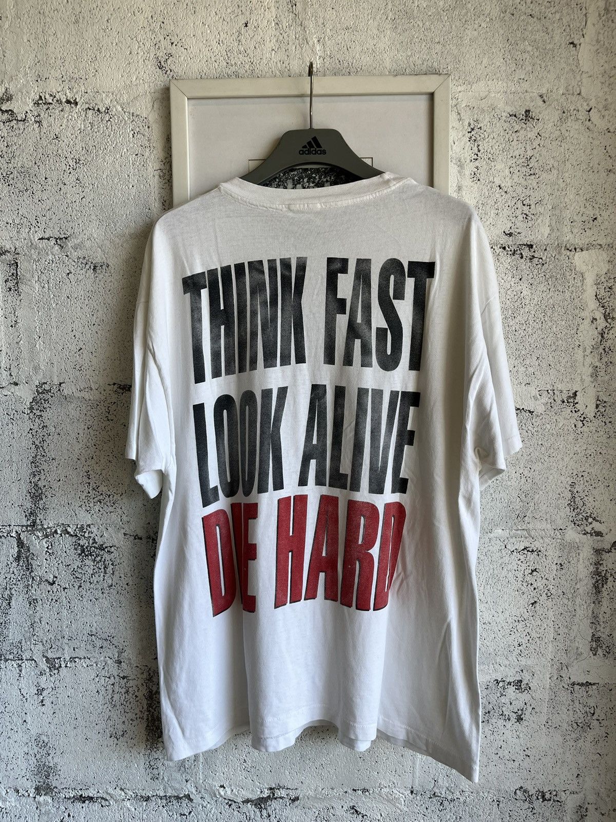 Other Vintage DIE HARD With A Vengeance 1995’s Movie Tshirt Size US XL / EU 56 / 4 - 3 Thumbnail