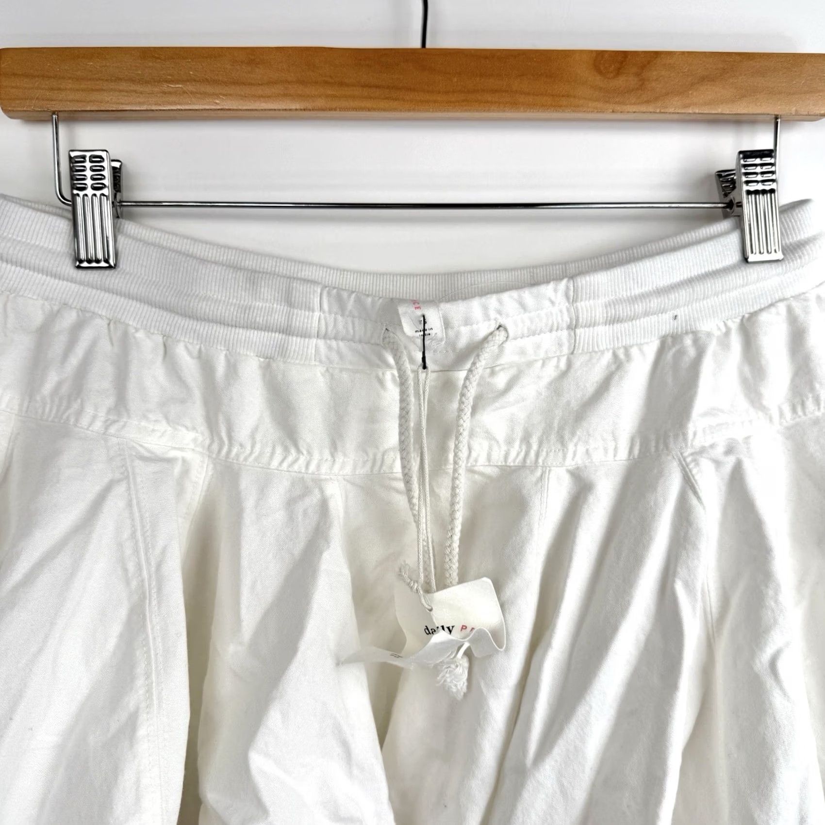 Anthropologie VINTAGE Daily Practice Anthropologie XS Courtside Mini Skirt White New With Tags Size 26" / US 2 / IT 38 - 3 Thumbnail