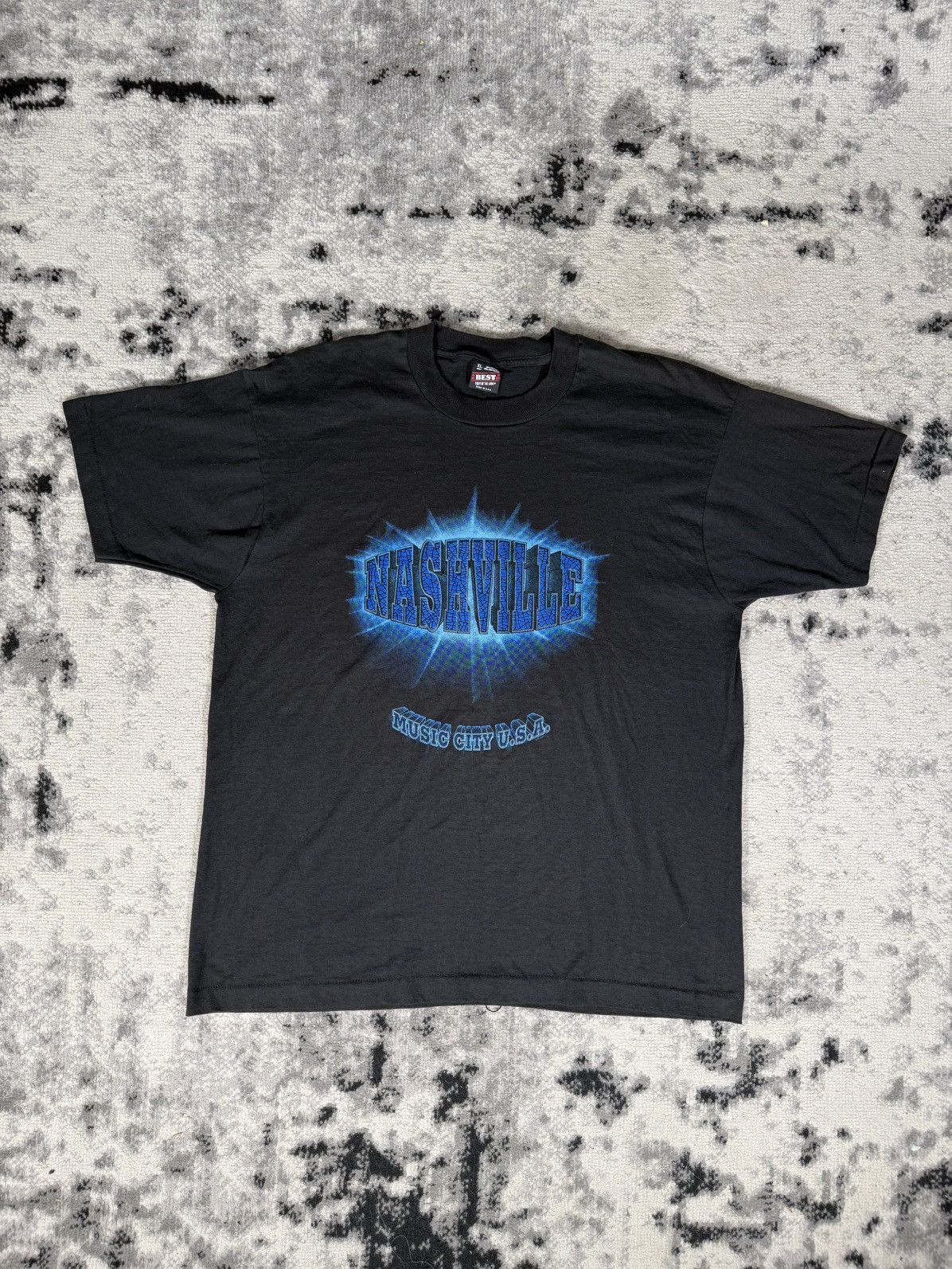 Fruit Of The Loom Vintage Made in USA Single Stitch Nashville Music T-Shirt Size US XL / EU 56 / 4 - 1 Thumbnail