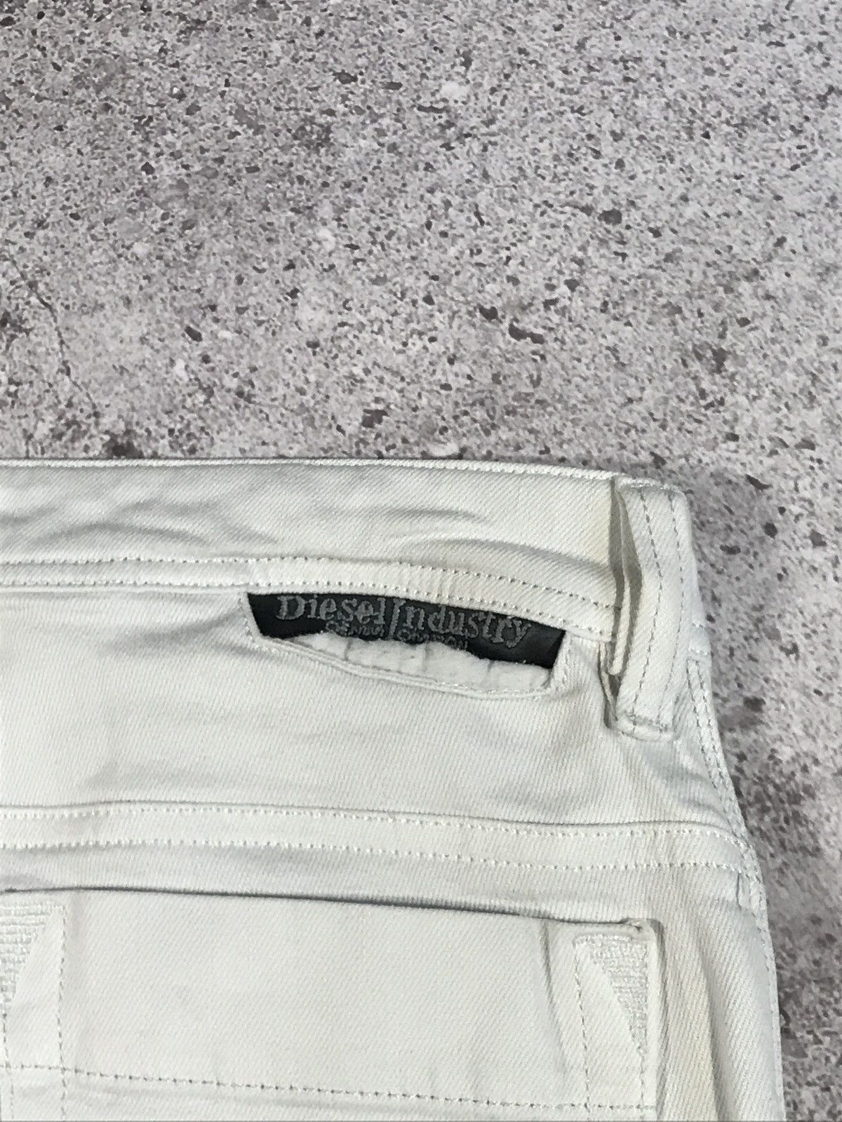 Diesel Vintage Jeans Diesel Denim Embroiled Logo Faded White 30x32 Size US 30 / EU 46 - 6 Thumbnail