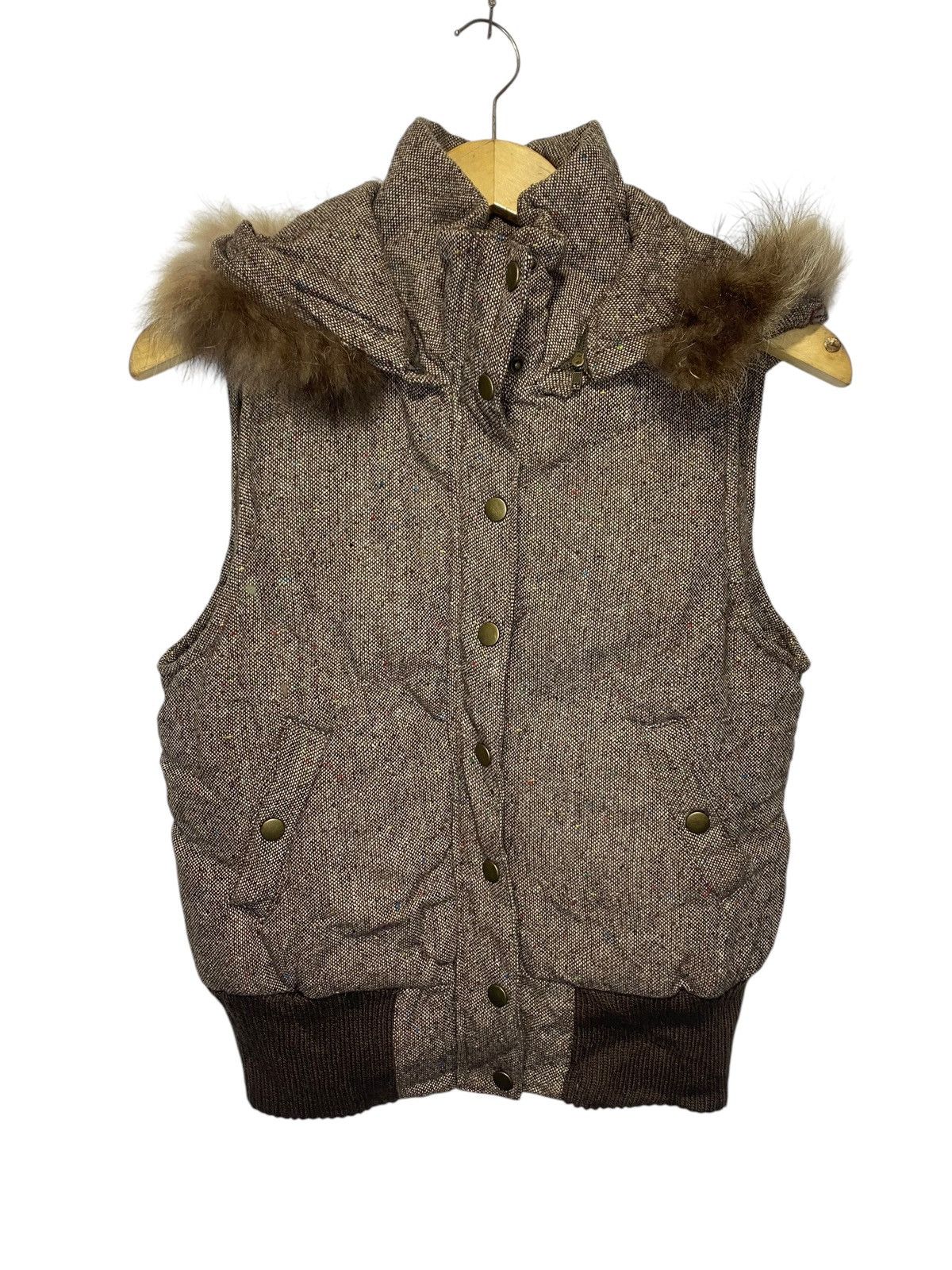 Other Japanese puffer fur vest hoodie removable Size US S / EU 44-46 / 1 - 2 Thumbnail