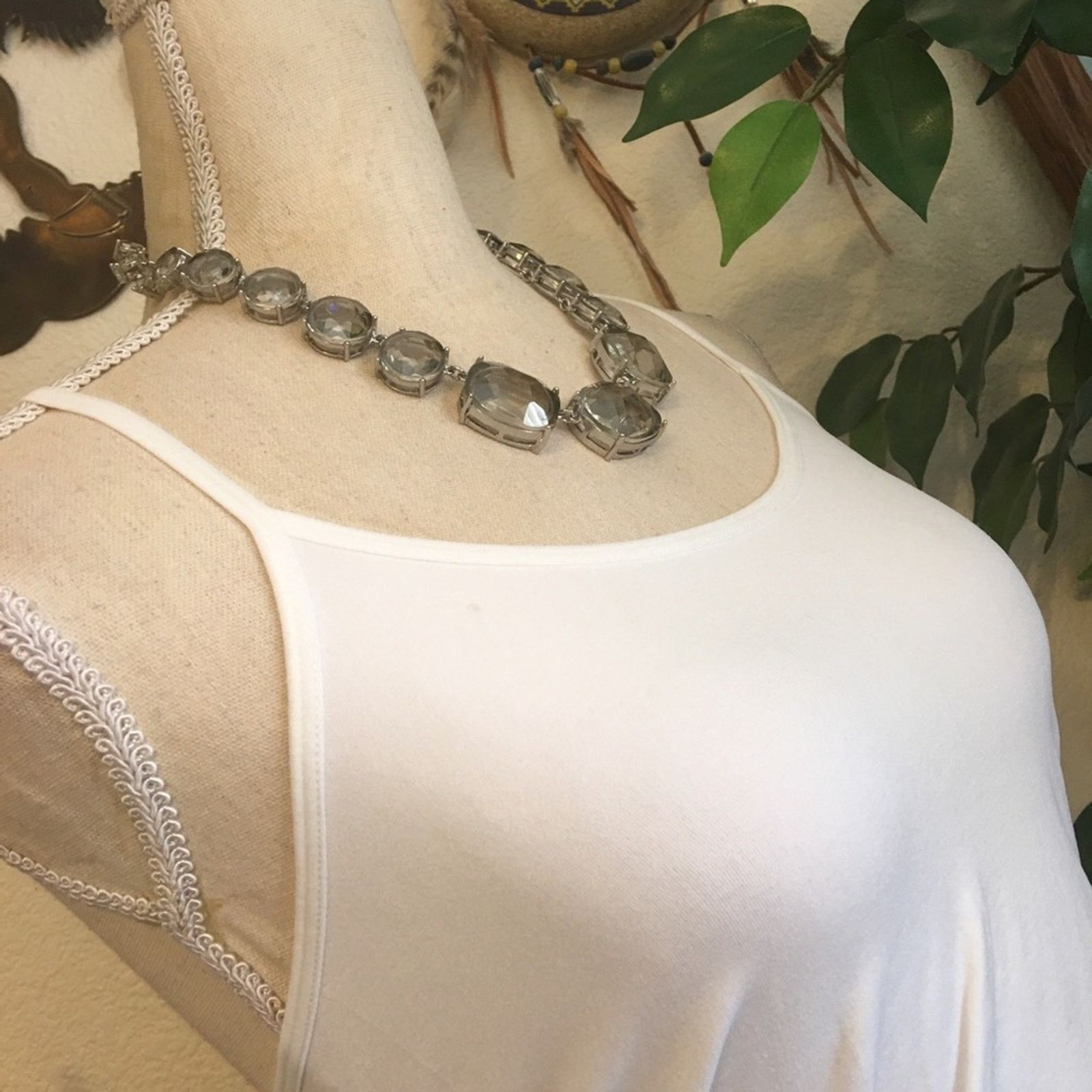 White House Black Market WHBM bold graduated faceted smoky stone necklace Size ONE SIZE - 2 Thumbnail